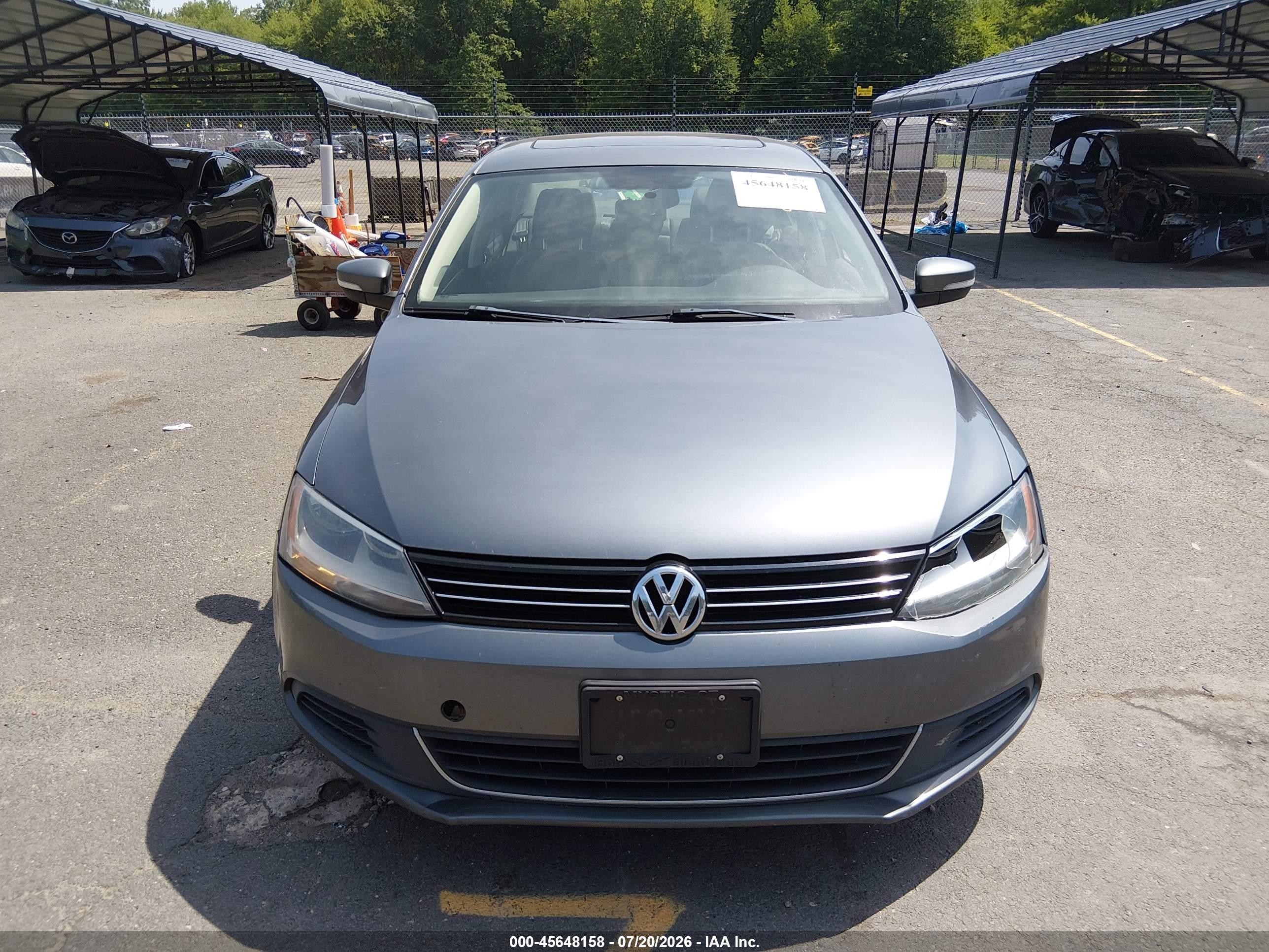 2014 Volkswagen Jetta 1.8t Se Gray vin: 3VWD17AJ8EM439849