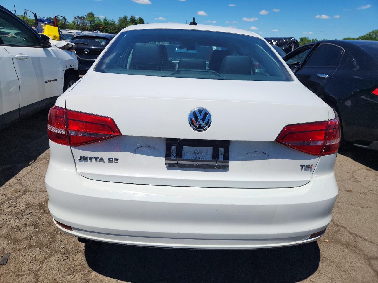 2015 Volkswagen Jetta Se White vin: 3VWD17AJ8FM213991