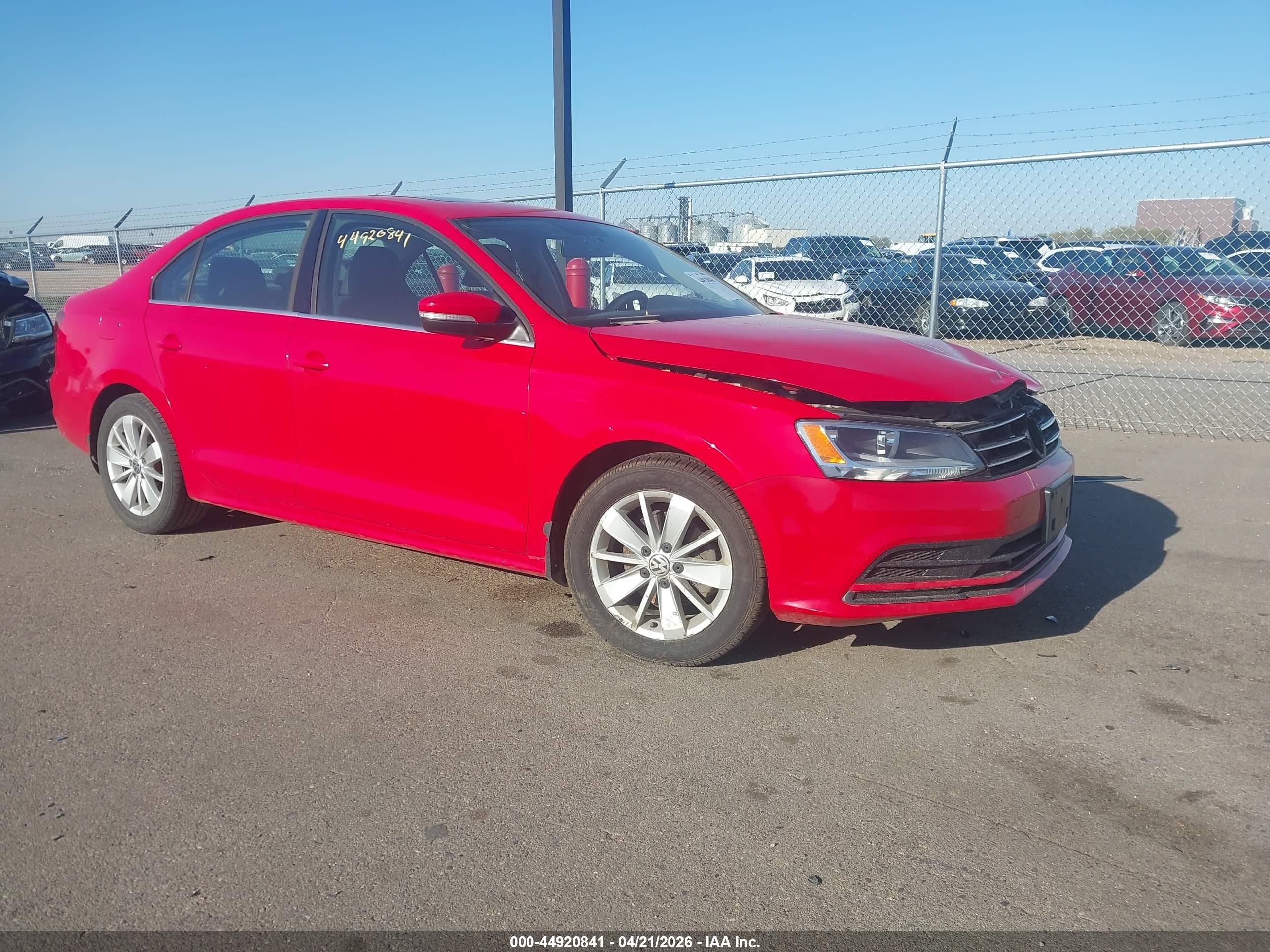 3VWD17AJ8FM242262