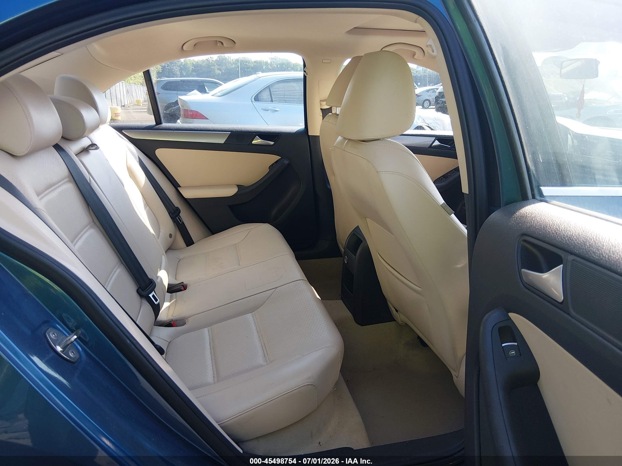 2015 Volkswagen Jetta 1.8t Se Blue vin: 3VWD17AJ8FM243573