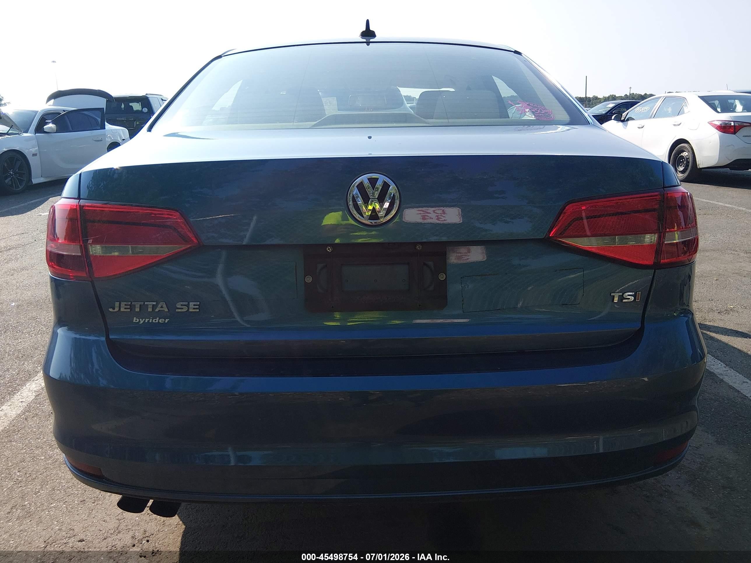 2015 Volkswagen Jetta 1.8t Se Blue vin: 3VWD17AJ8FM243573