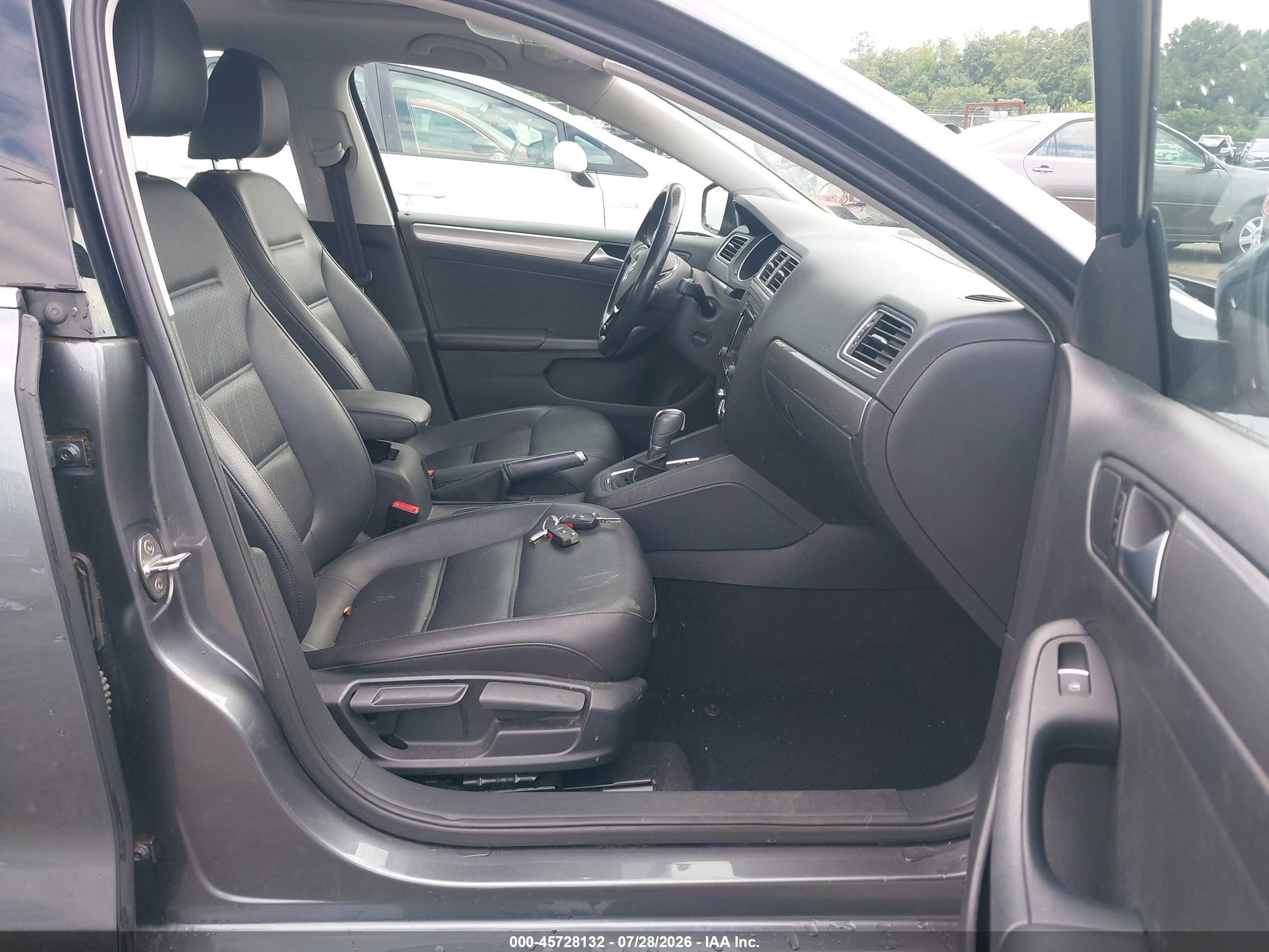 2015 Volkswagen Jetta 1.8t Se Серый vin: 3VWD17AJ8FM249129