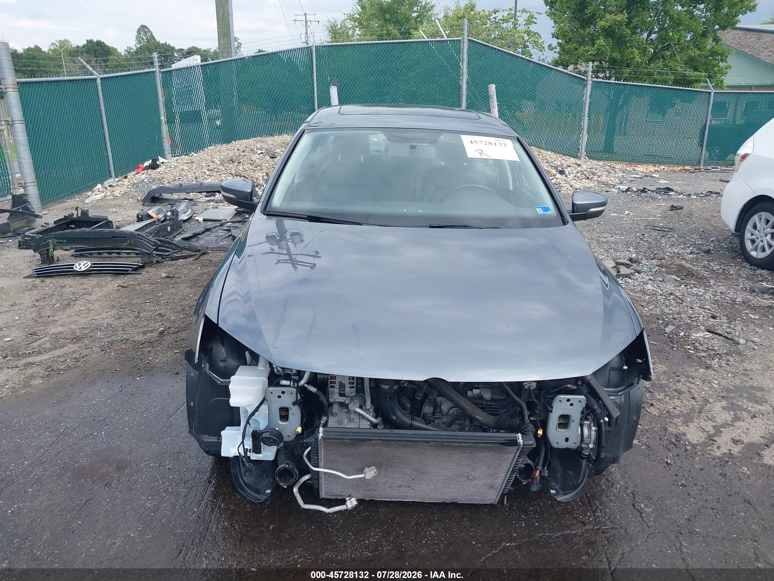 2015 Volkswagen Jetta 1.8t Se Серый vin: 3VWD17AJ8FM249129