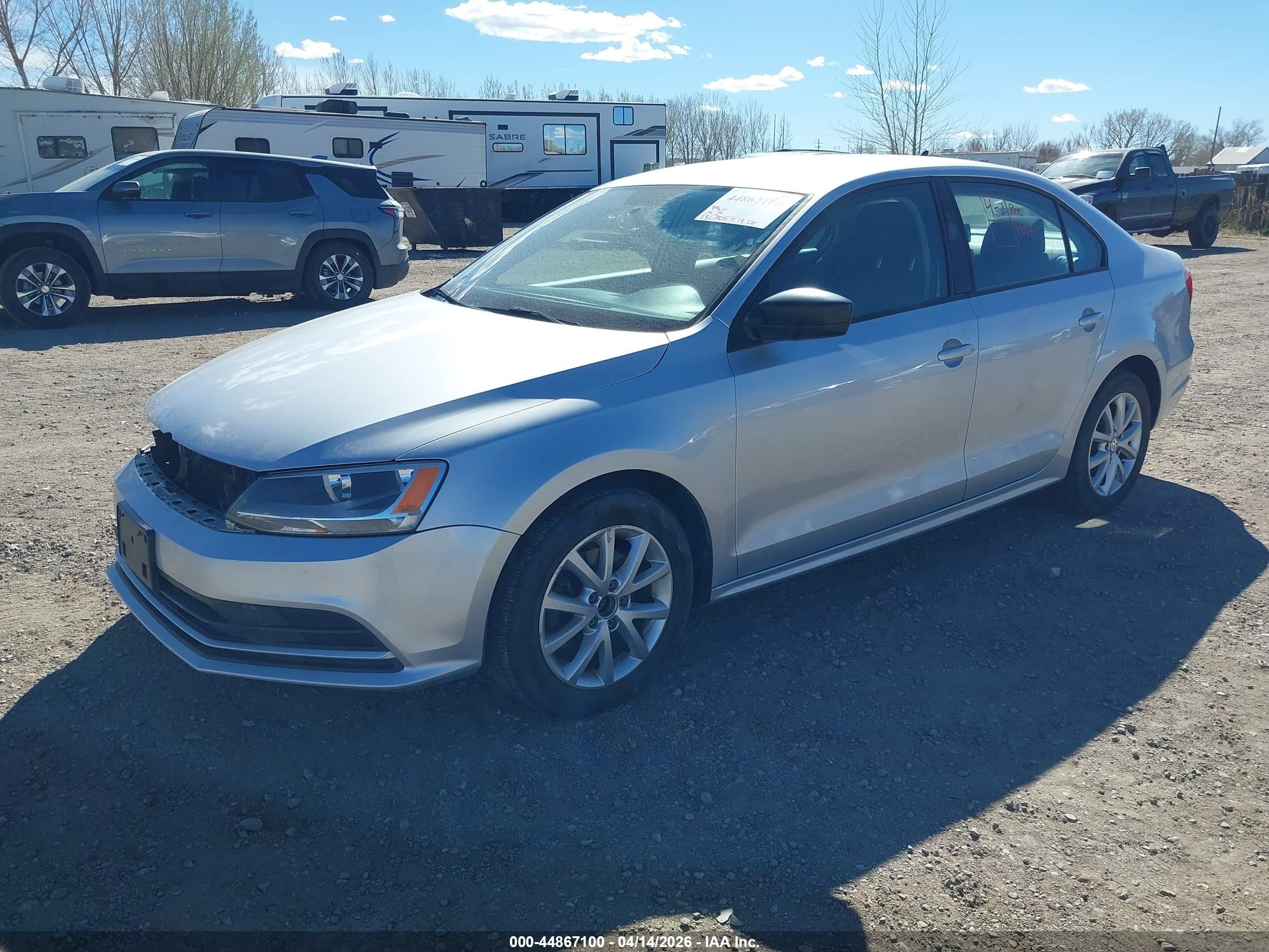 2015 Volkswagen Jetta 1.8t Se Silver vin: 3VWD17AJ8FM261491
