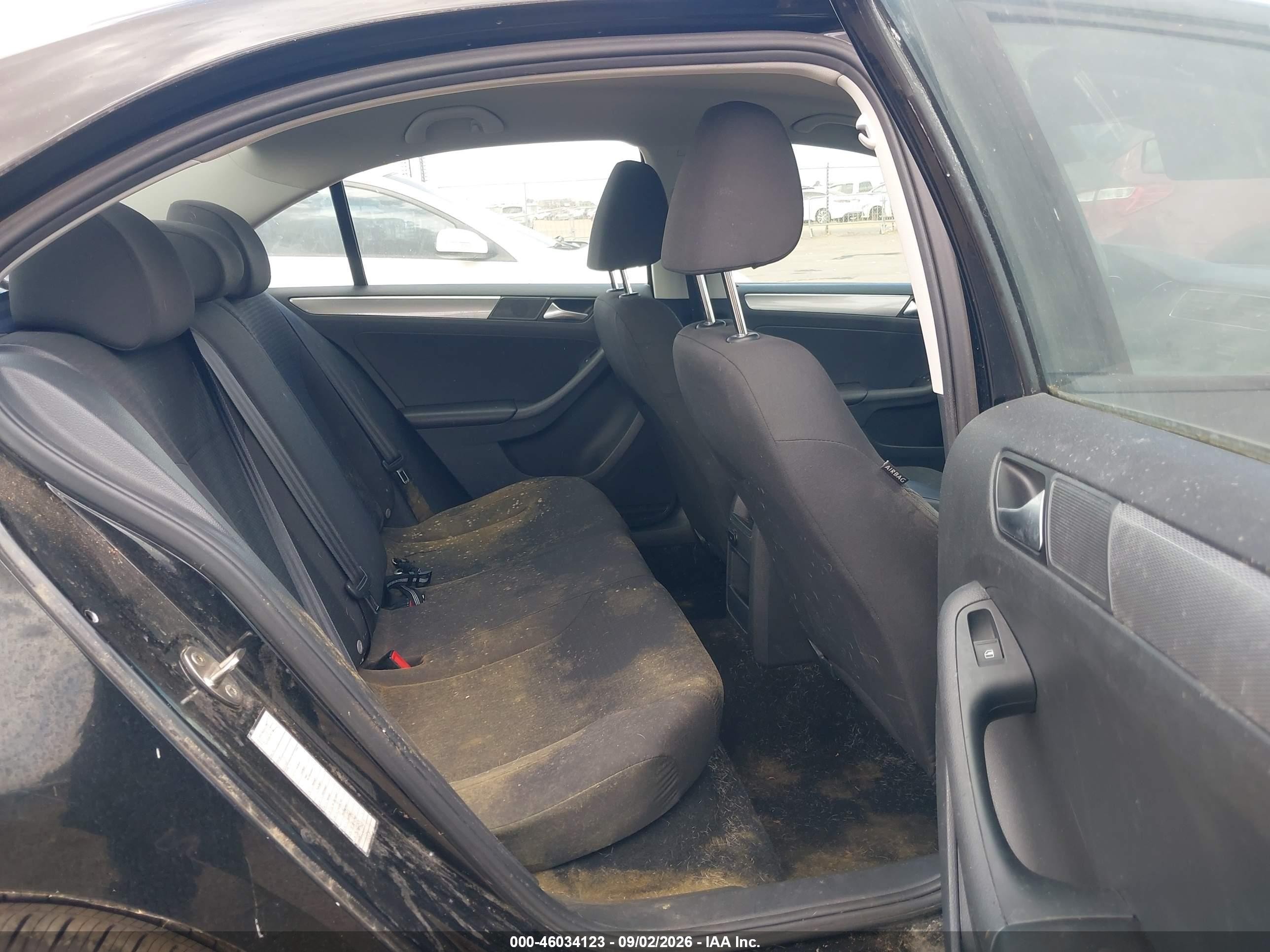2015 Volkswagen Jetta 1.8t Se Black vin: 3VWD17AJ8FM264598