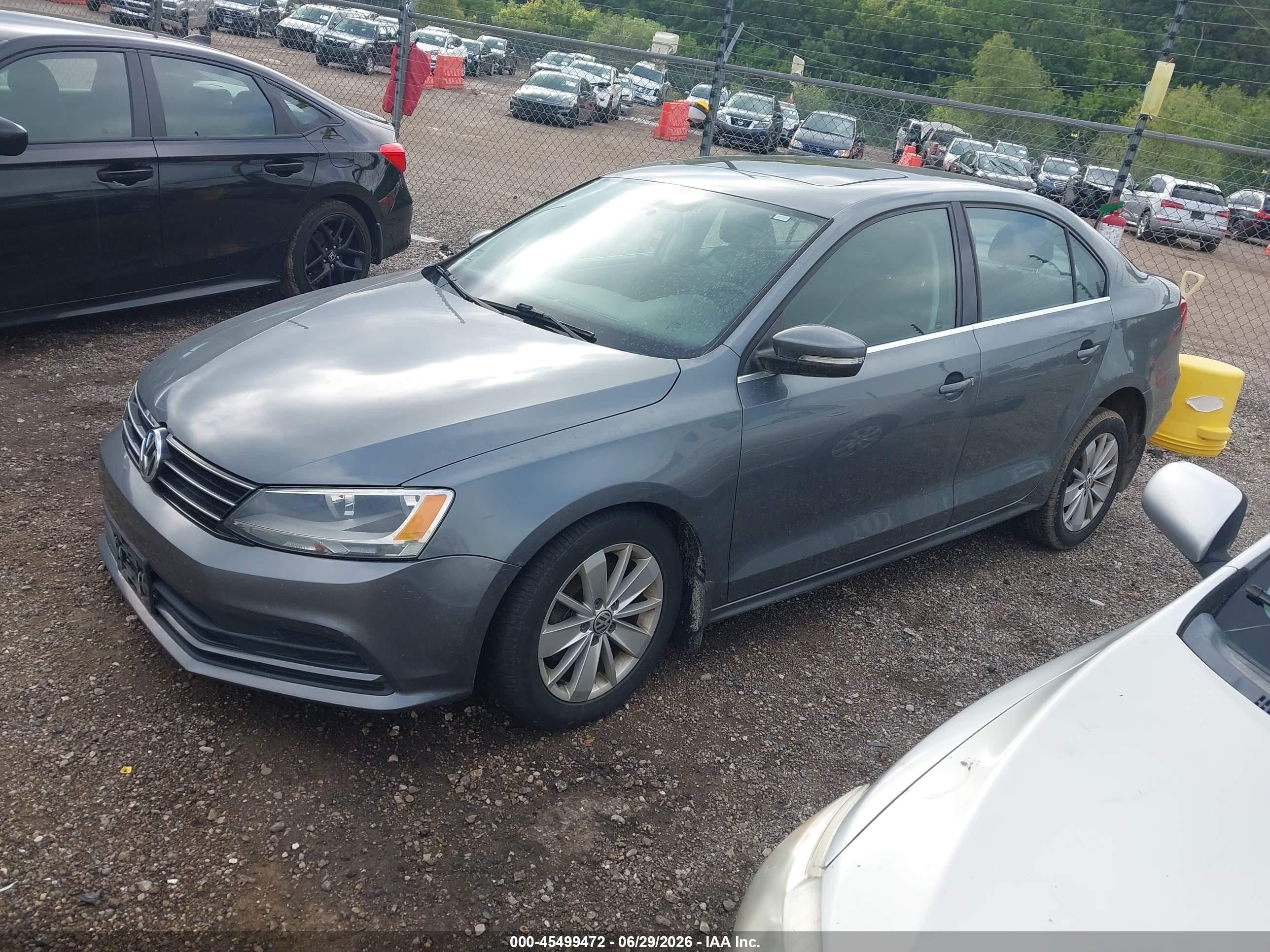 2015 Volkswagen Jetta 1.8t Se Gray vin: 3VWD17AJ8FM286584
