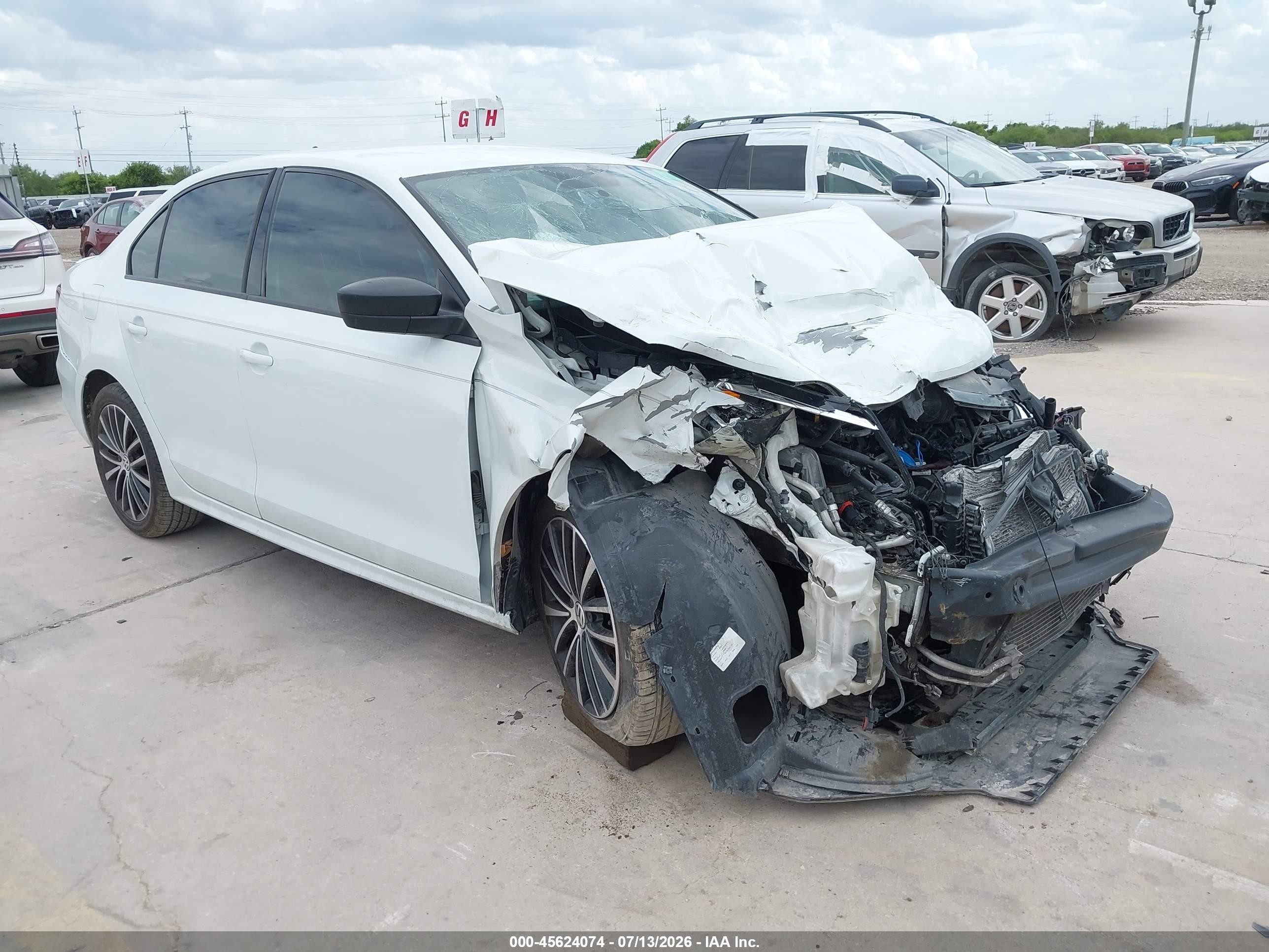 2015 Volkswagen Jetta 1.8t Sport Белый vin: 3VWD17AJ8FM325724