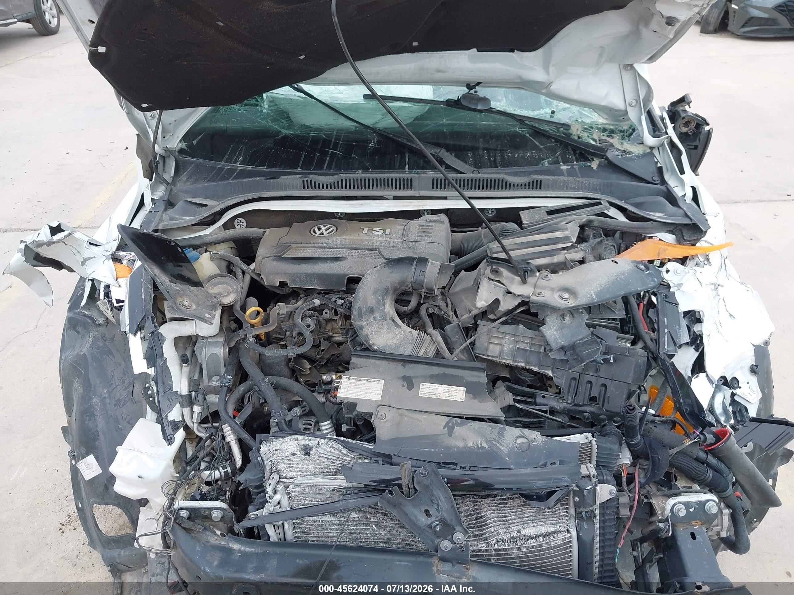 2015 Volkswagen Jetta 1.8t Sport Белый vin: 3VWD17AJ8FM325724