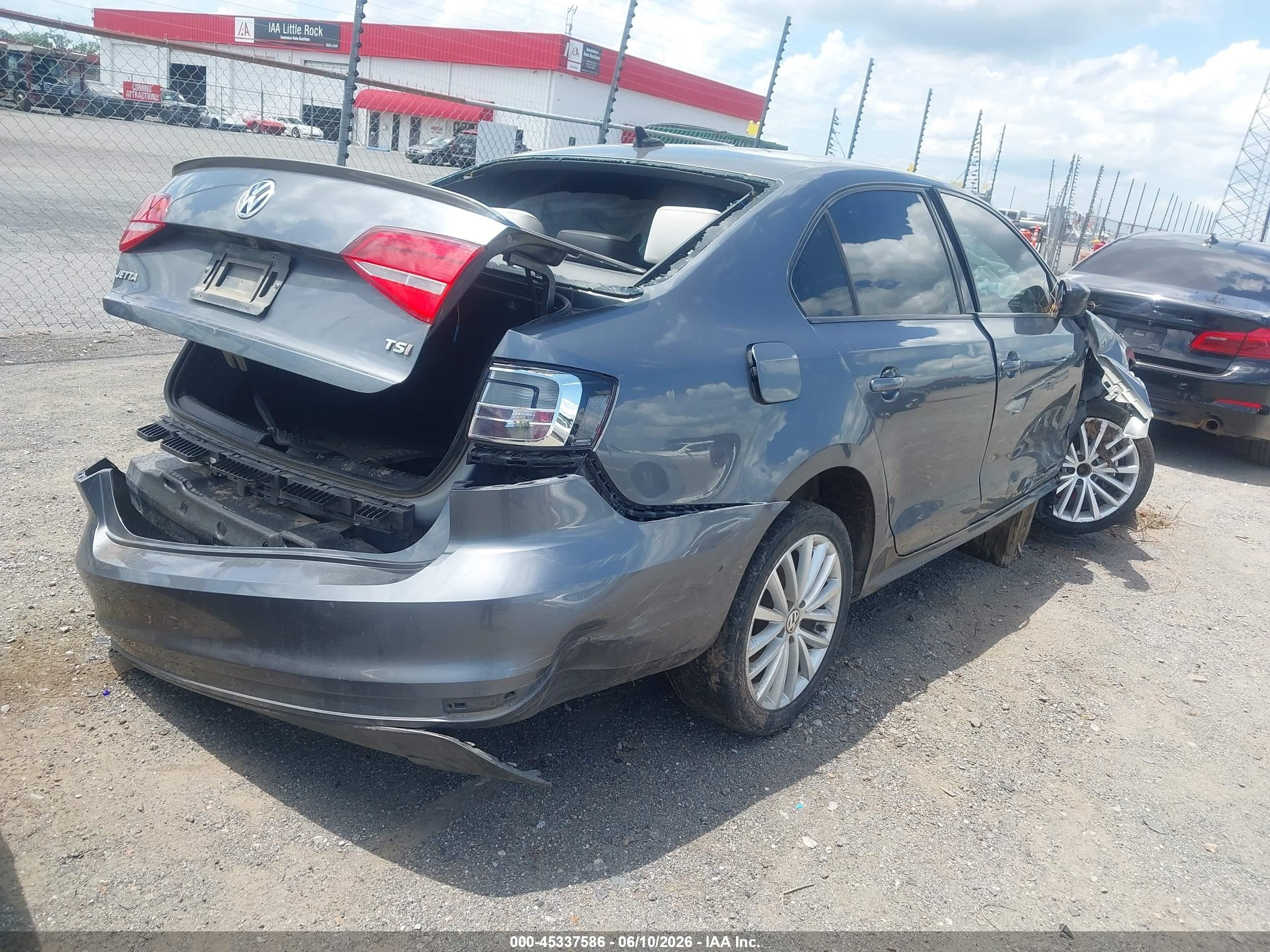 2015 Volkswagen Jetta 1.8t Sport Серый vin: 3VWD17AJ8FM415679