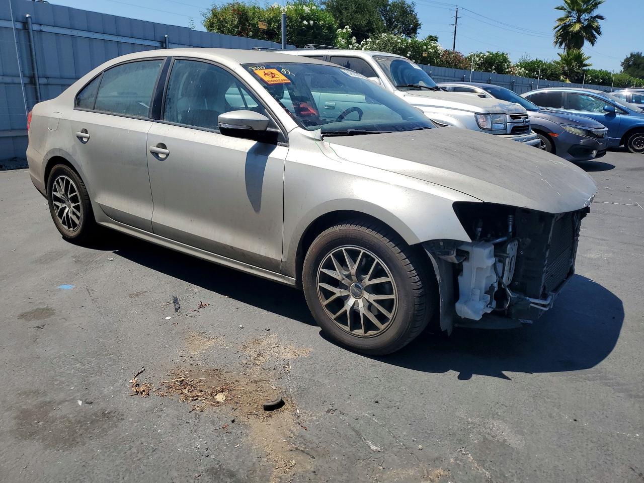 2014 Volkswagen Jetta Se Silver vin: 3VWD17AJ9EM221371