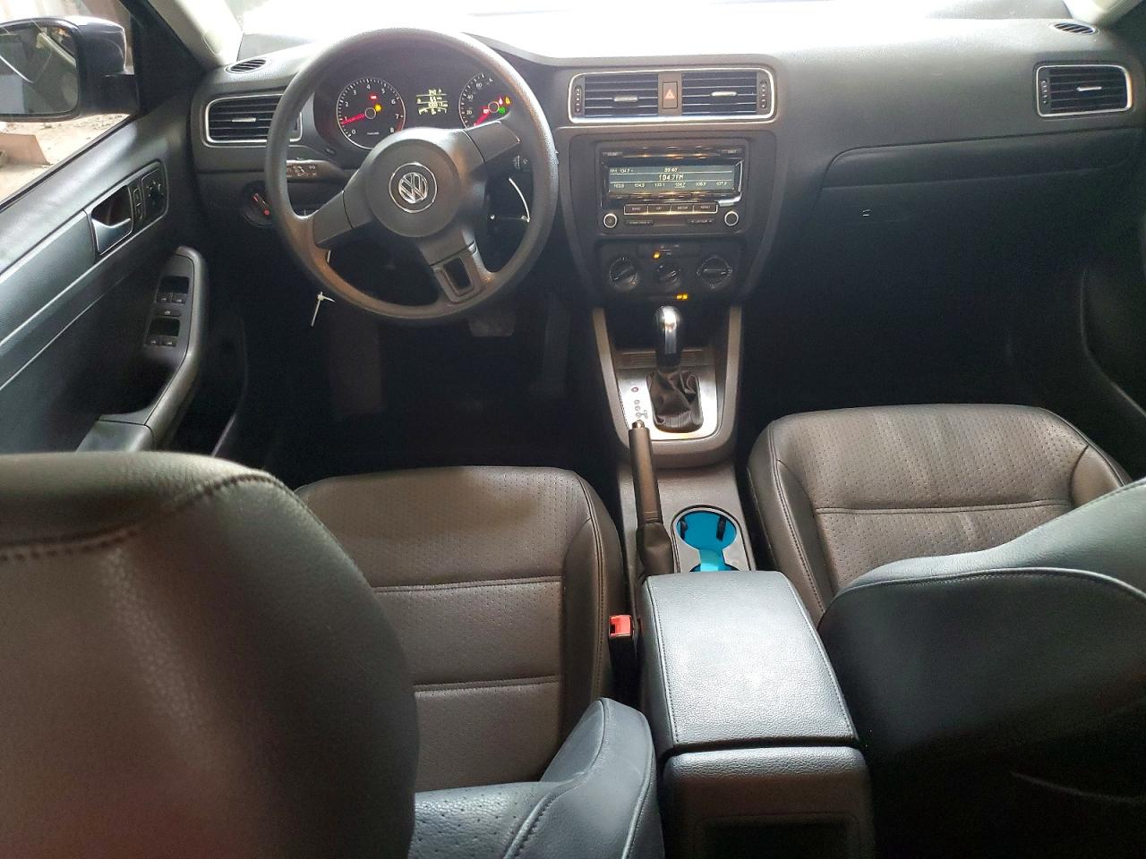 2014 Volkswagen Jetta Se Серый vin: 3VWD17AJ9EM246464