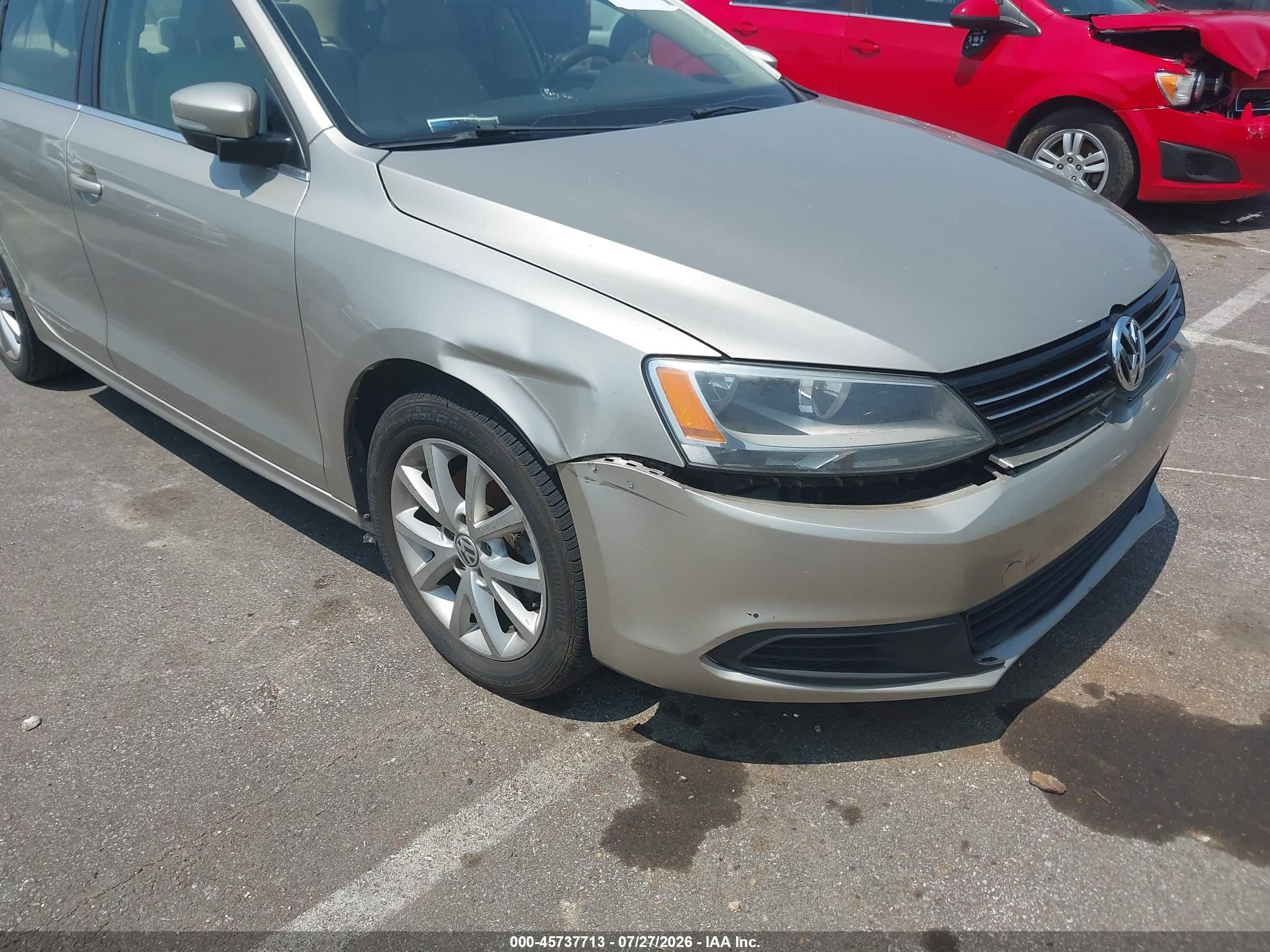 2014 Volkswagen Jetta 1.8t Se Tan vin: 3VWD17AJ9EM256573