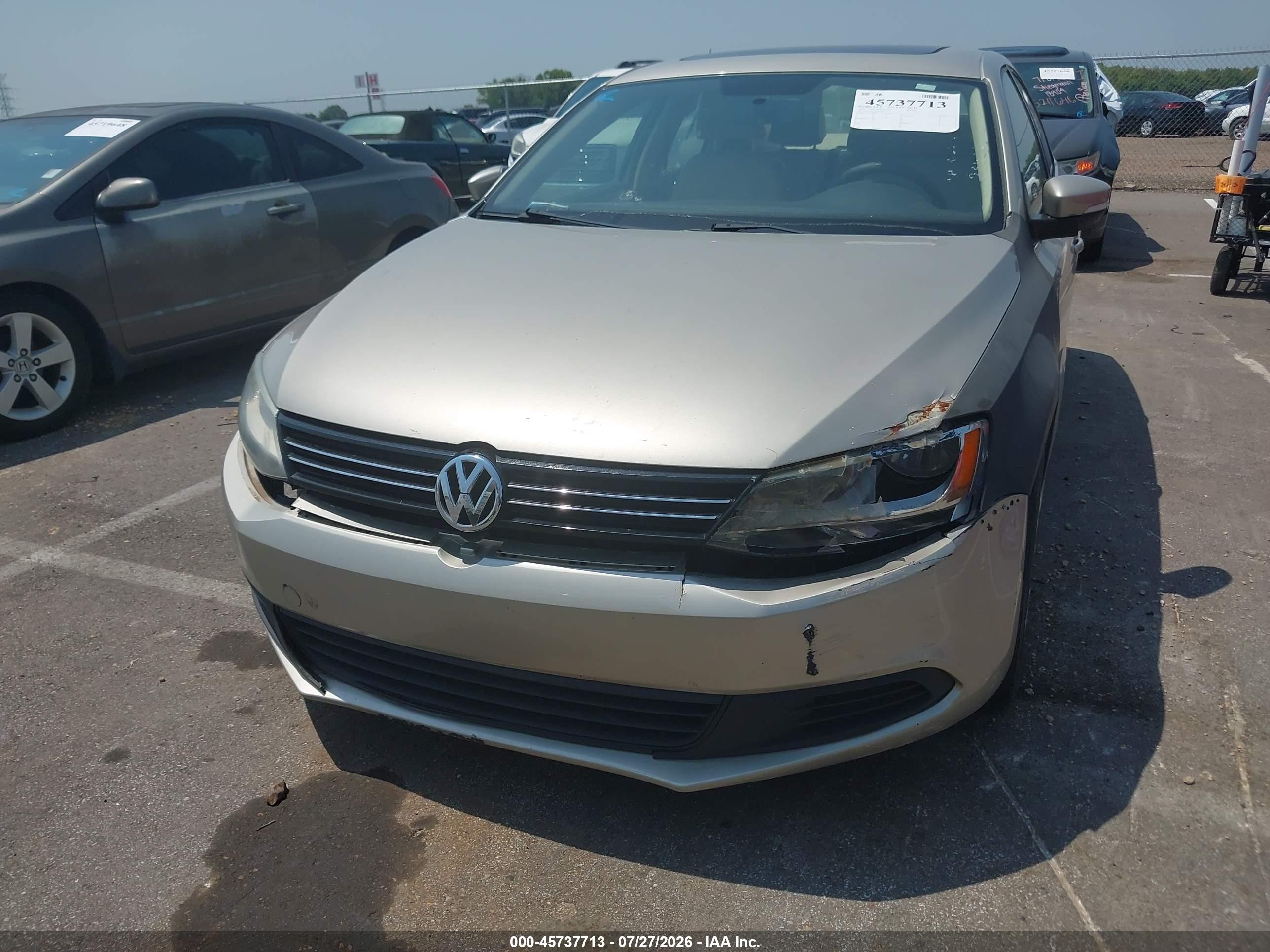 2014 Volkswagen Jetta 1.8t Se Tan vin: 3VWD17AJ9EM256573