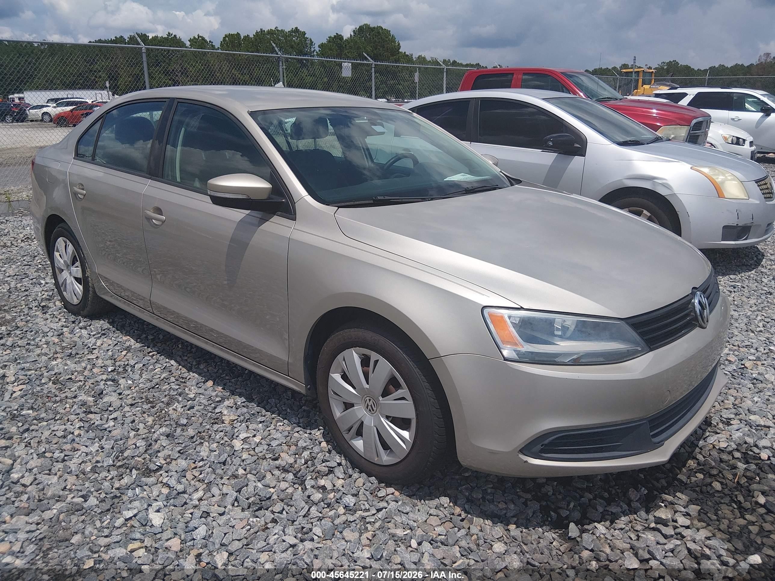 2014 Volkswagen Jetta Se Золотой vin: 3VWD17AJ9EM281117