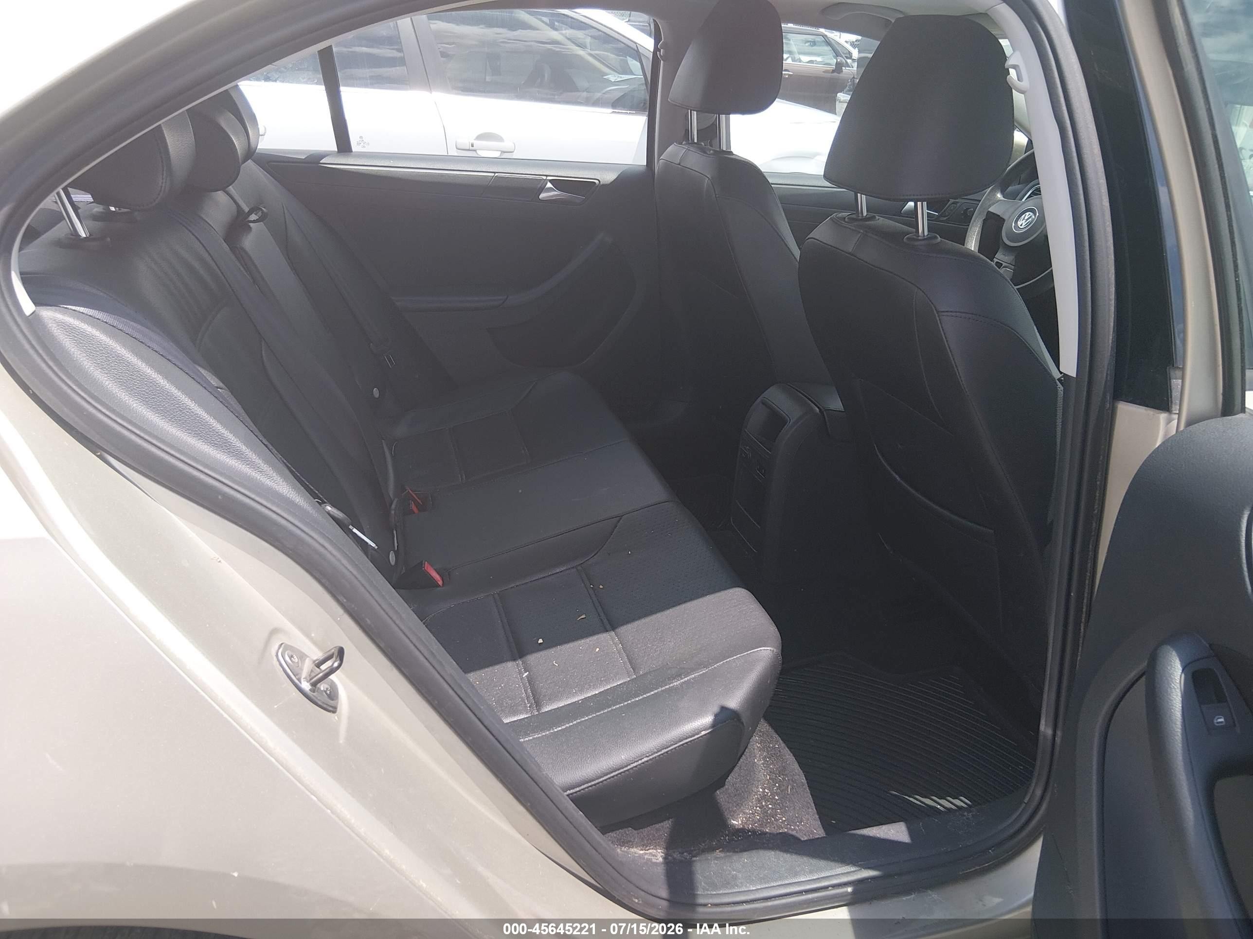 2014 Volkswagen Jetta Se Gold vin: 3VWD17AJ9EM281117