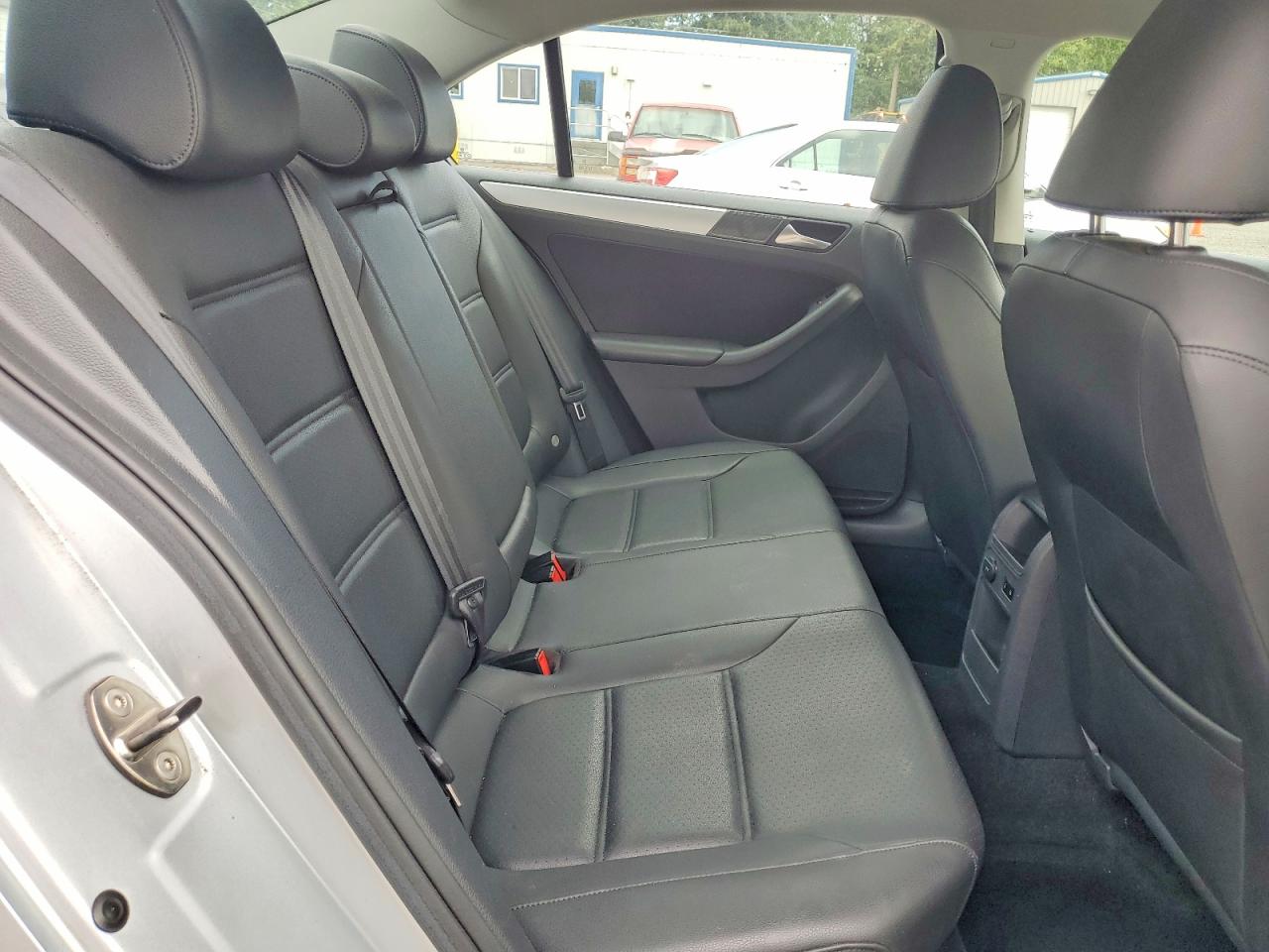2014 Volkswagen Jetta Se Silver vin: 3VWD17AJ9EM311197