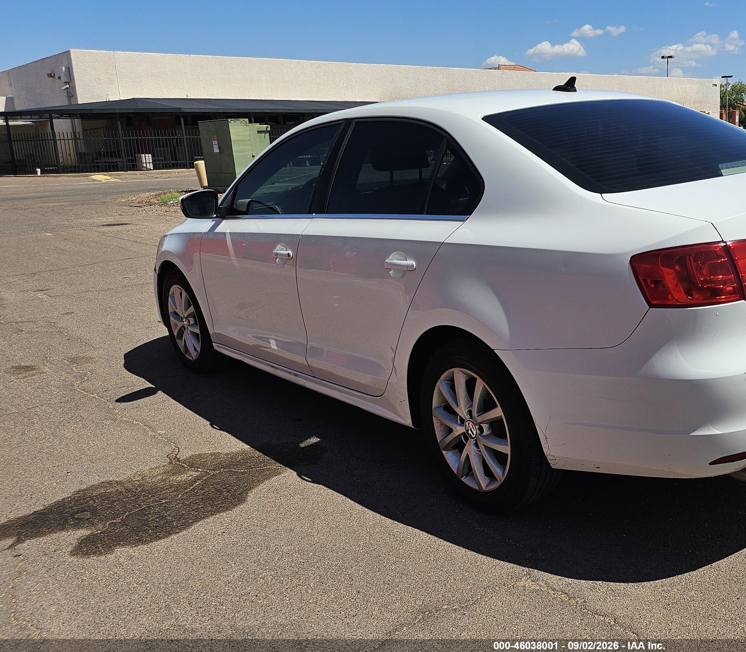2014 Volkswagen Jetta 1.8t Se Белый vin: 3VWD17AJ9EM316108