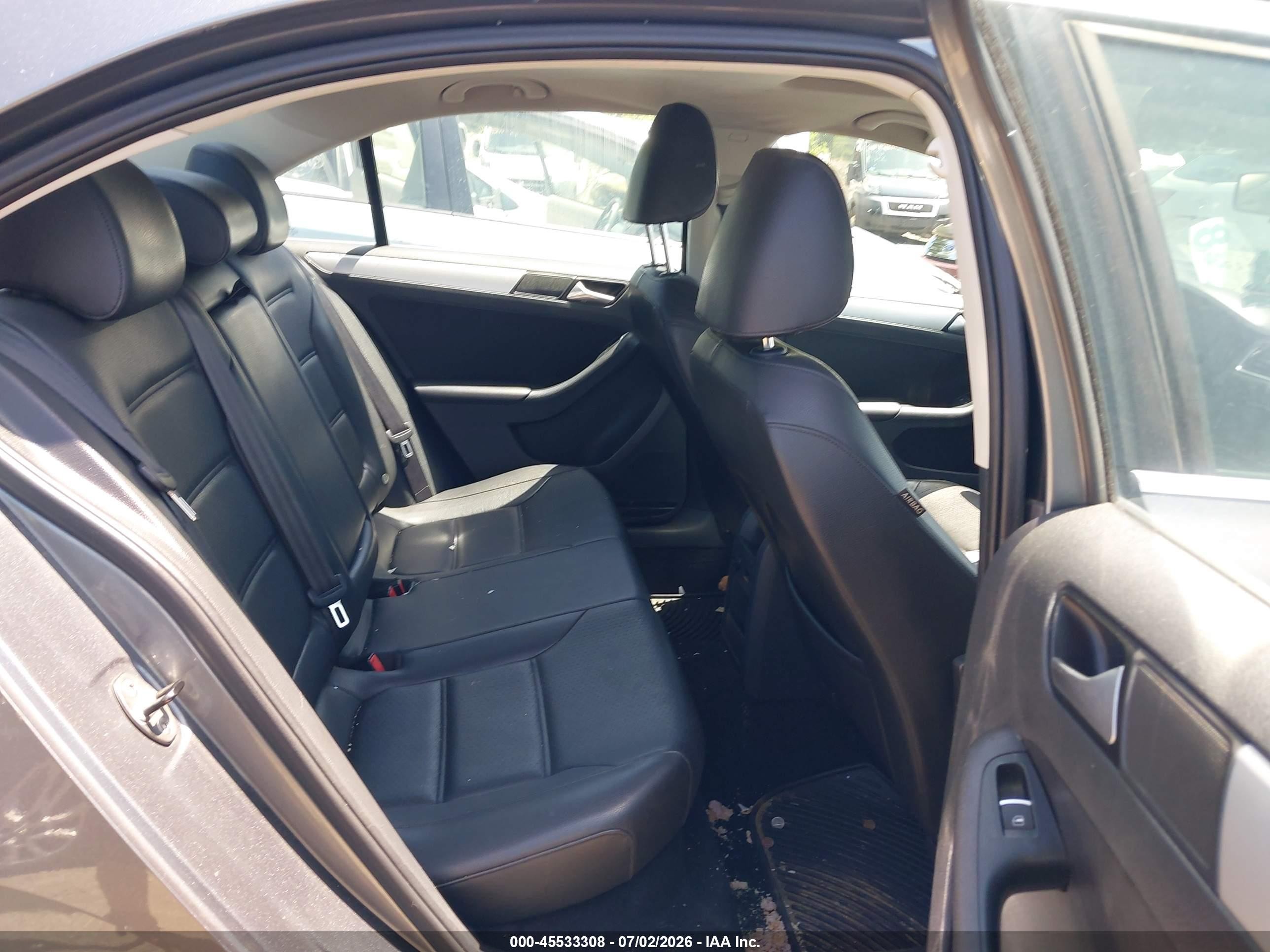 2014 Volkswagen Jetta 1.8t Se Серый vin: 3VWD17AJ9EM326881