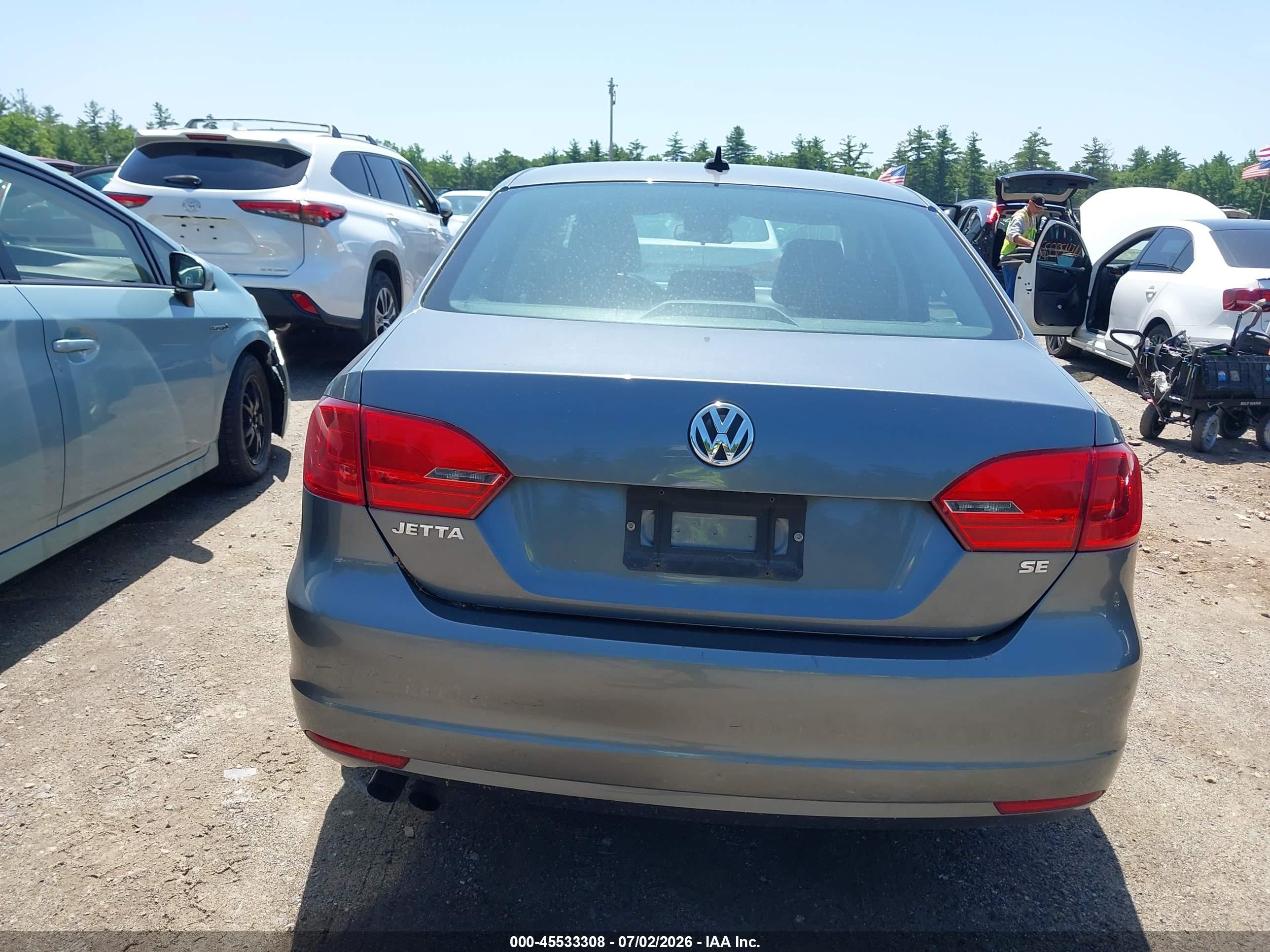 2014 Volkswagen Jetta 1.8t Se Серый vin: 3VWD17AJ9EM326881