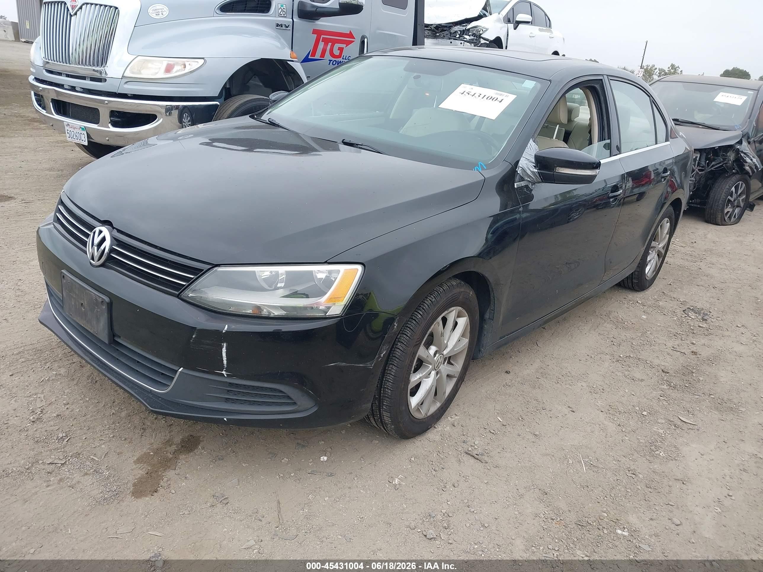 2014 Volkswagen Jetta 1.8t Se Black vin: 3VWD17AJ9EM390046