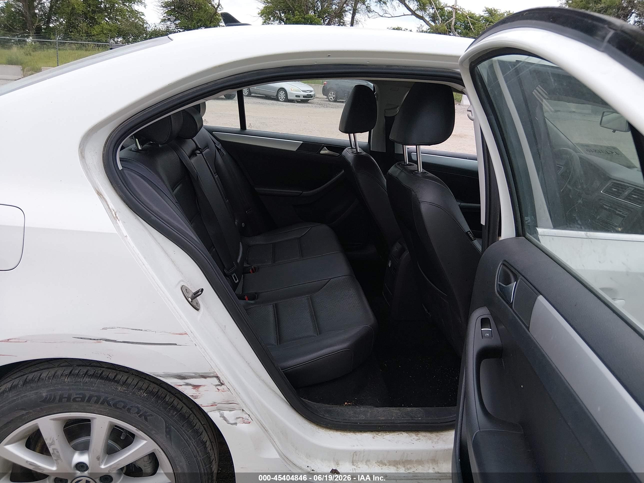 2014 Volkswagen Jetta 1.8t Se White vin: 3VWD17AJ9EM407833