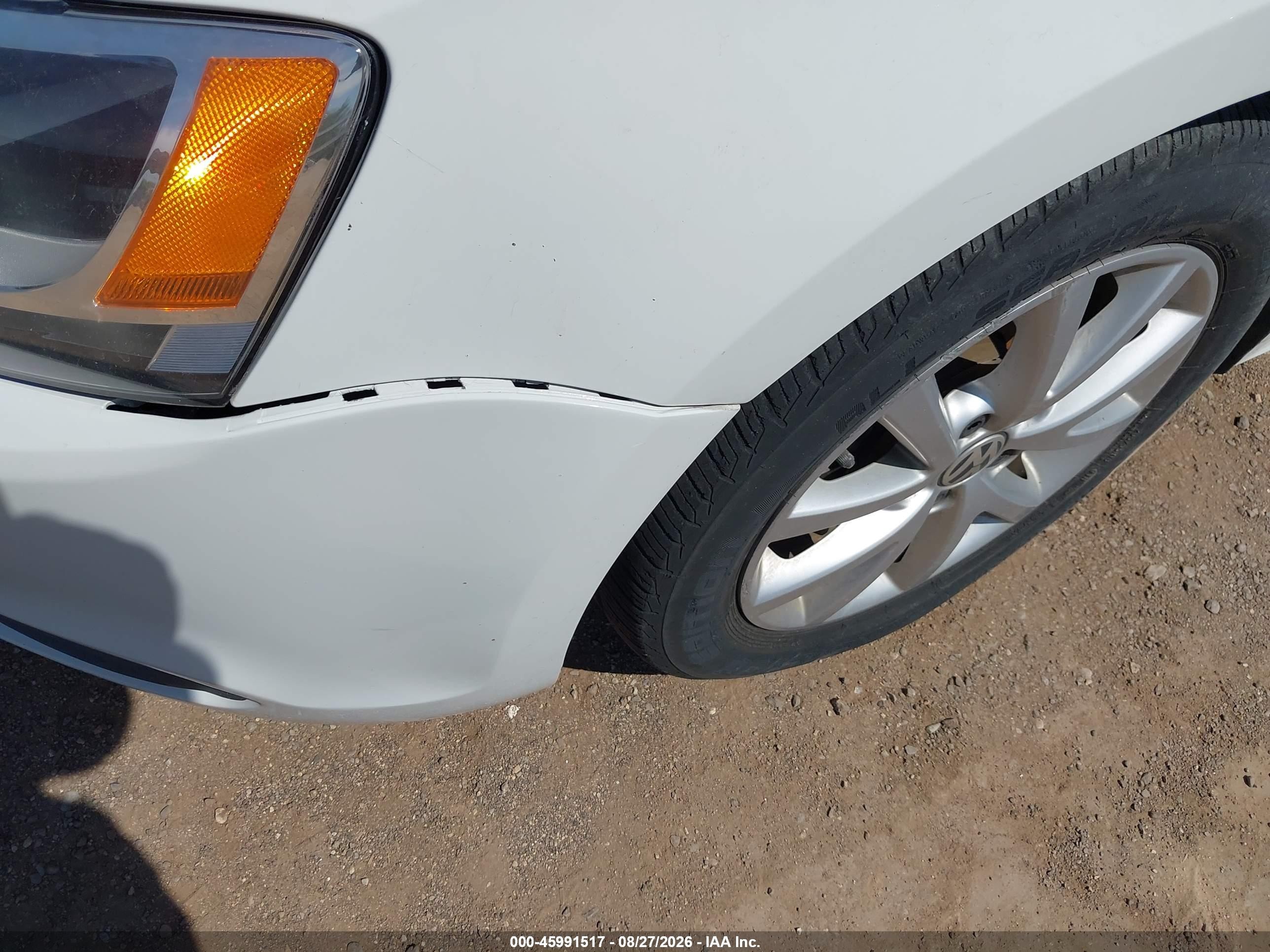 2014 Volkswagen Jetta 1.8t Se White vin: 3VWD17AJ9EM409808