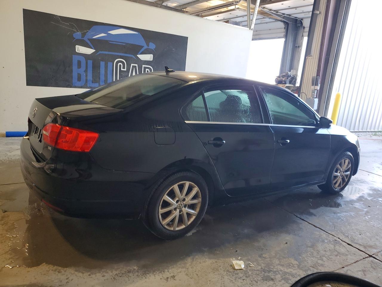 2014 Volkswagen Jetta Se Black vin: 3VWD17AJ9EM425927