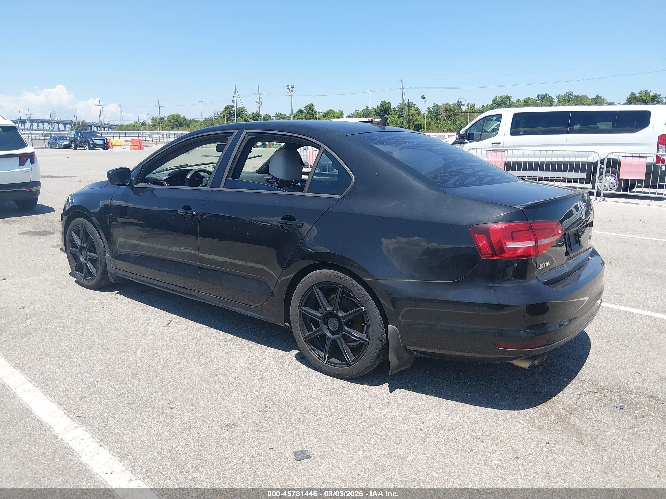 2015 Volkswagen Jetta 1.8t Sport Черный vin: 3VWD17AJ9FM203437