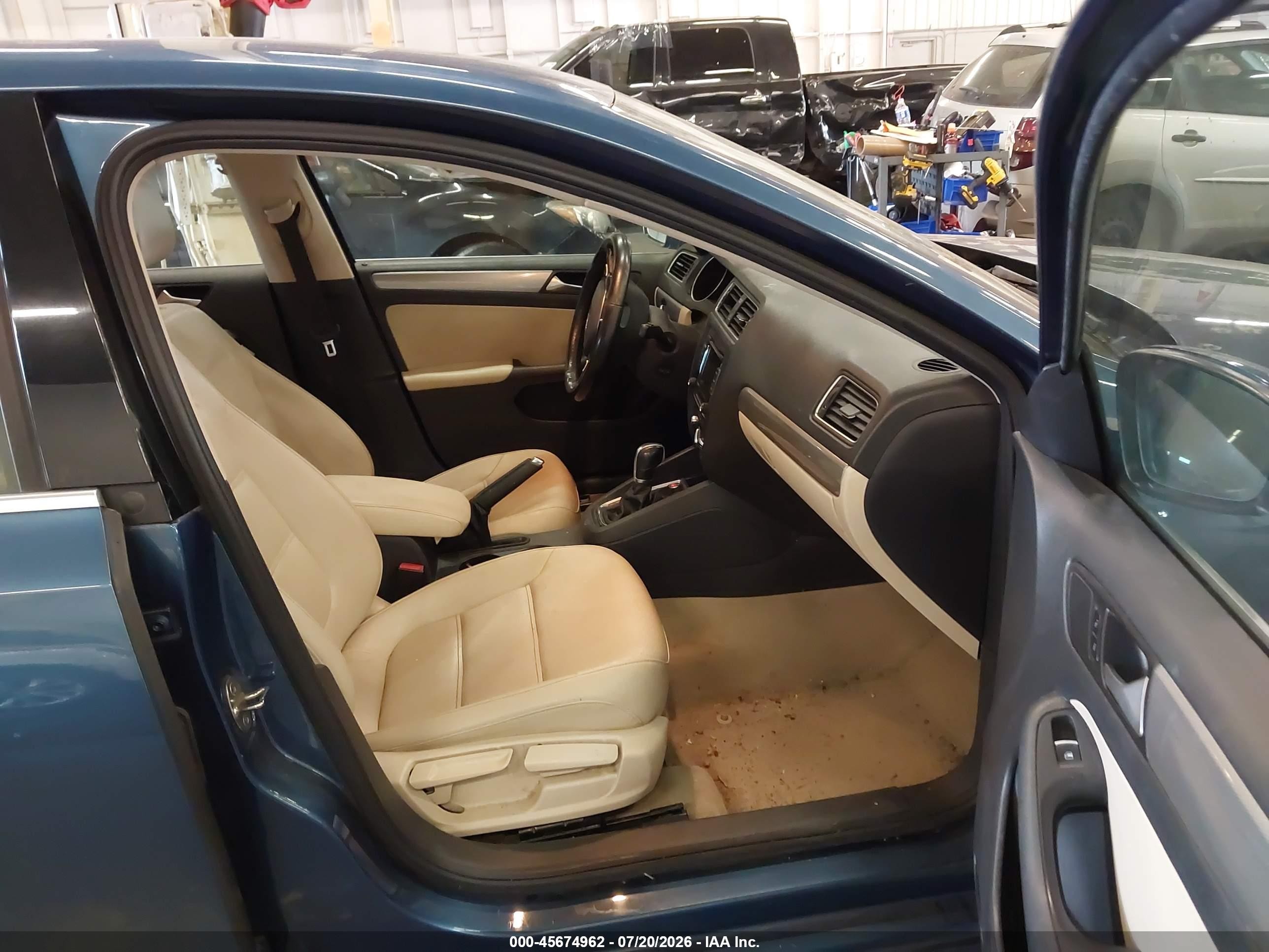 2015 Volkswagen Jetta 1.8t Se Синий vin: 3VWD17AJ9FM254114