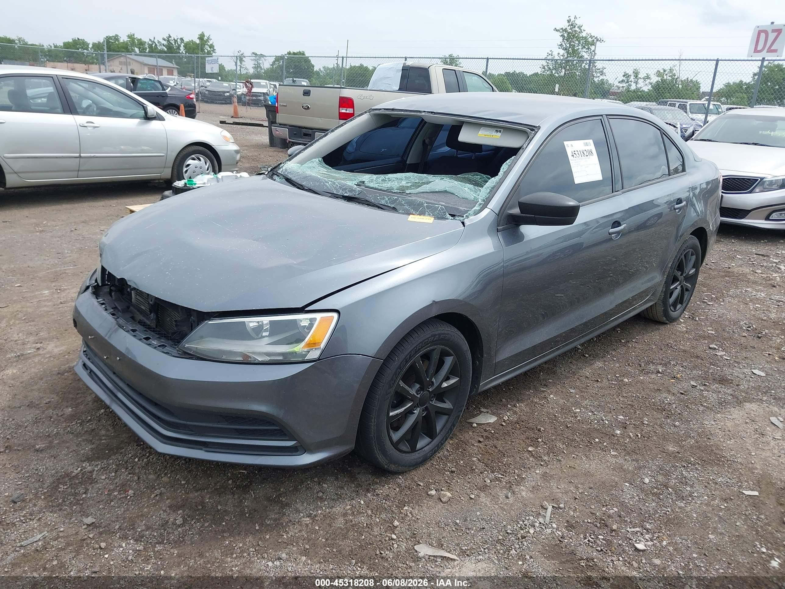 2015 Volkswagen Jetta 1.8t Se Gray vin: 3VWD17AJ9FM267428