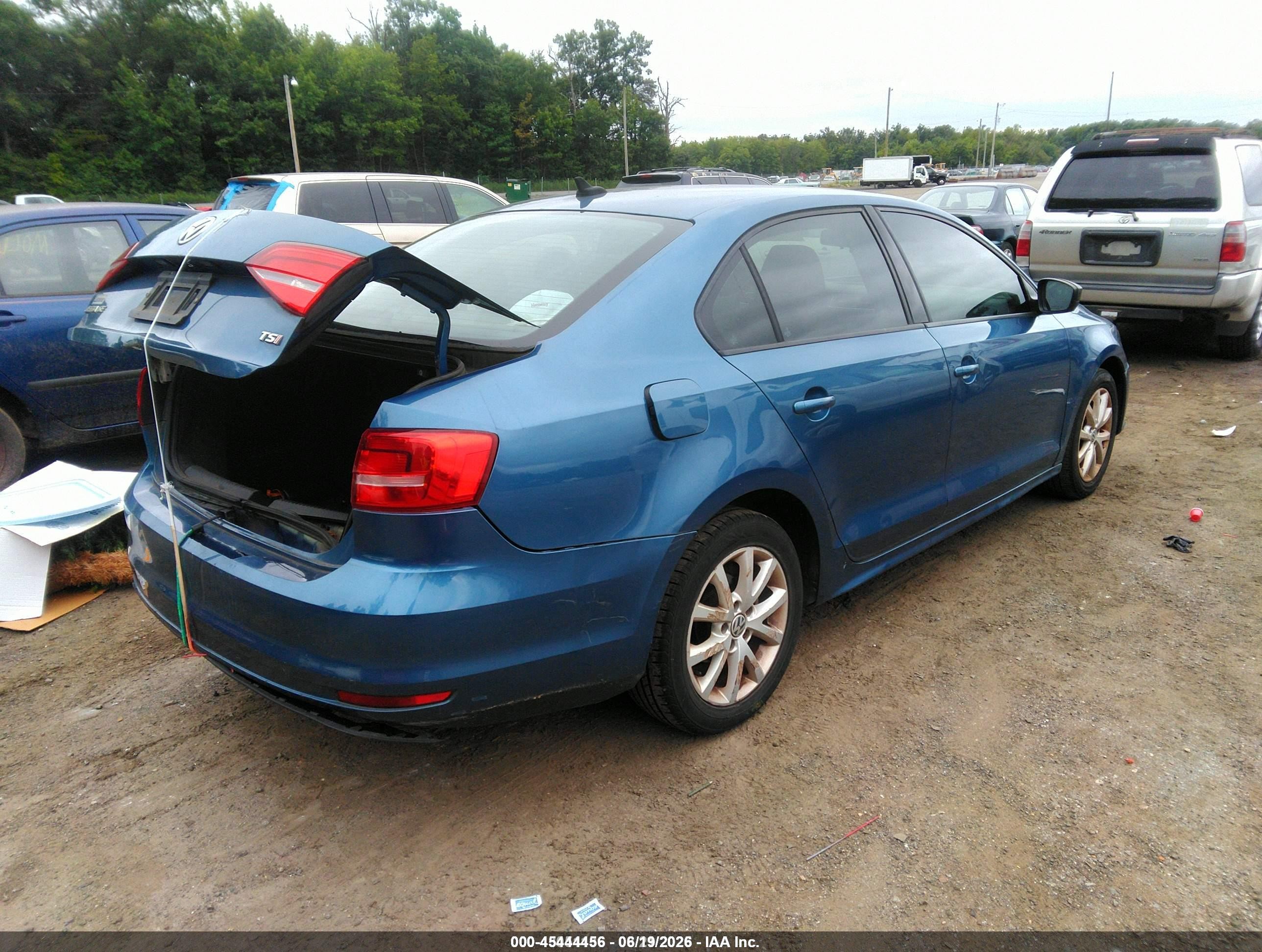 2015 Volkswagen Jetta 1.8t Se Blue vin: 3VWD17AJ9FM318443