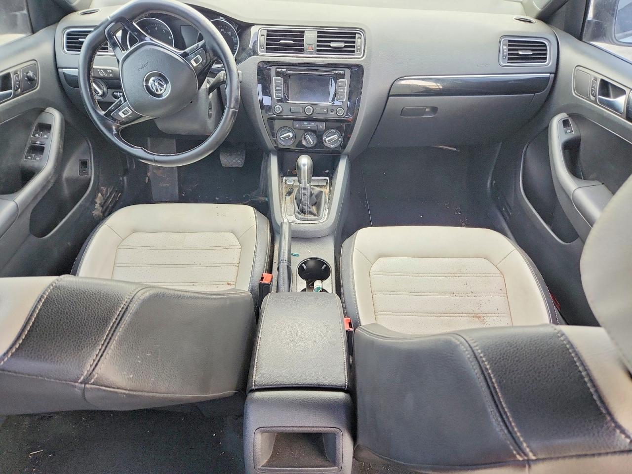 2015 Volkswagen Jetta Se White vin: 3VWD17AJ9FM327837