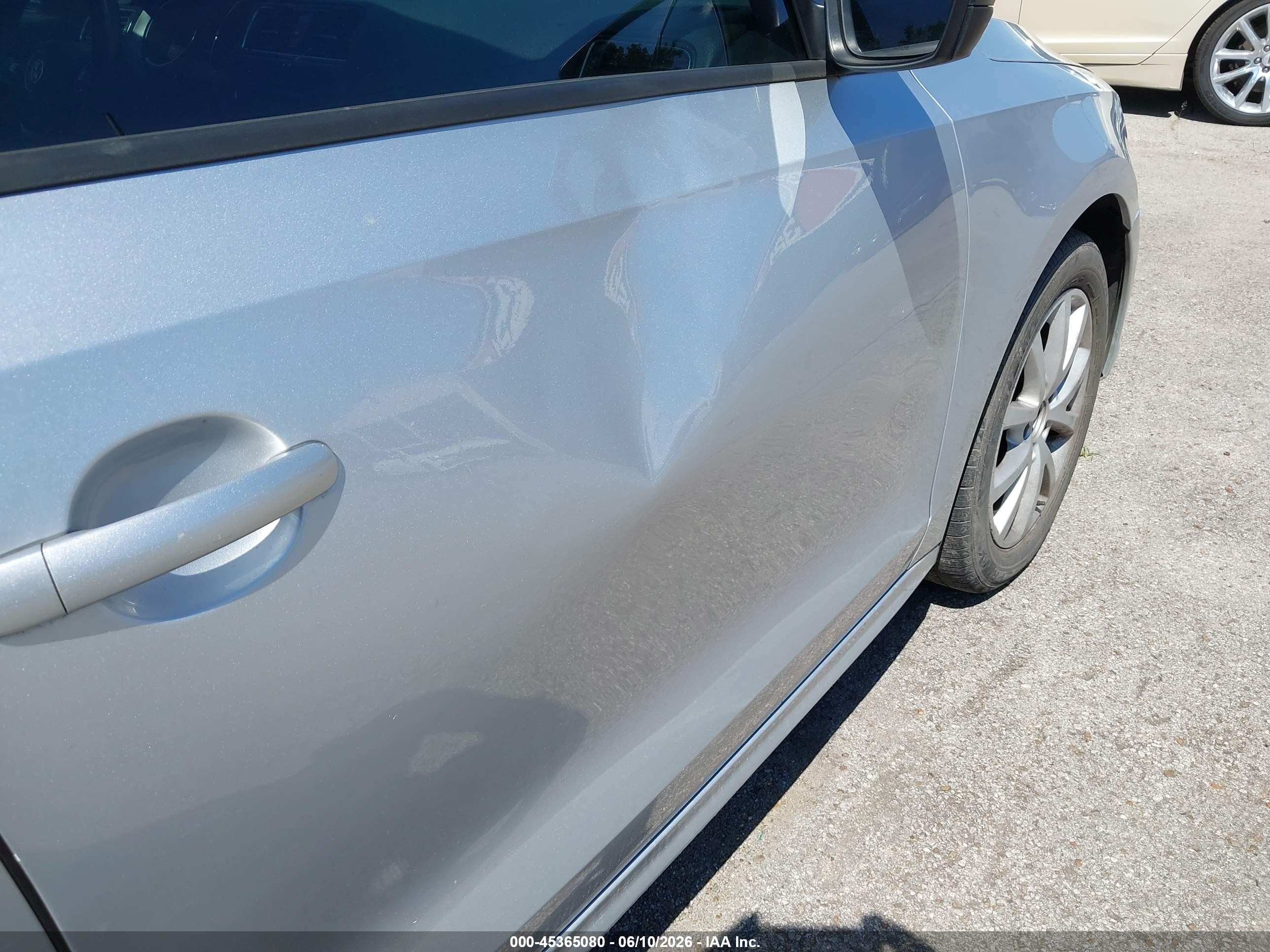 2015 Volkswagen Jetta 1.8t Se Silver vin: 3VWD17AJ9FM329779