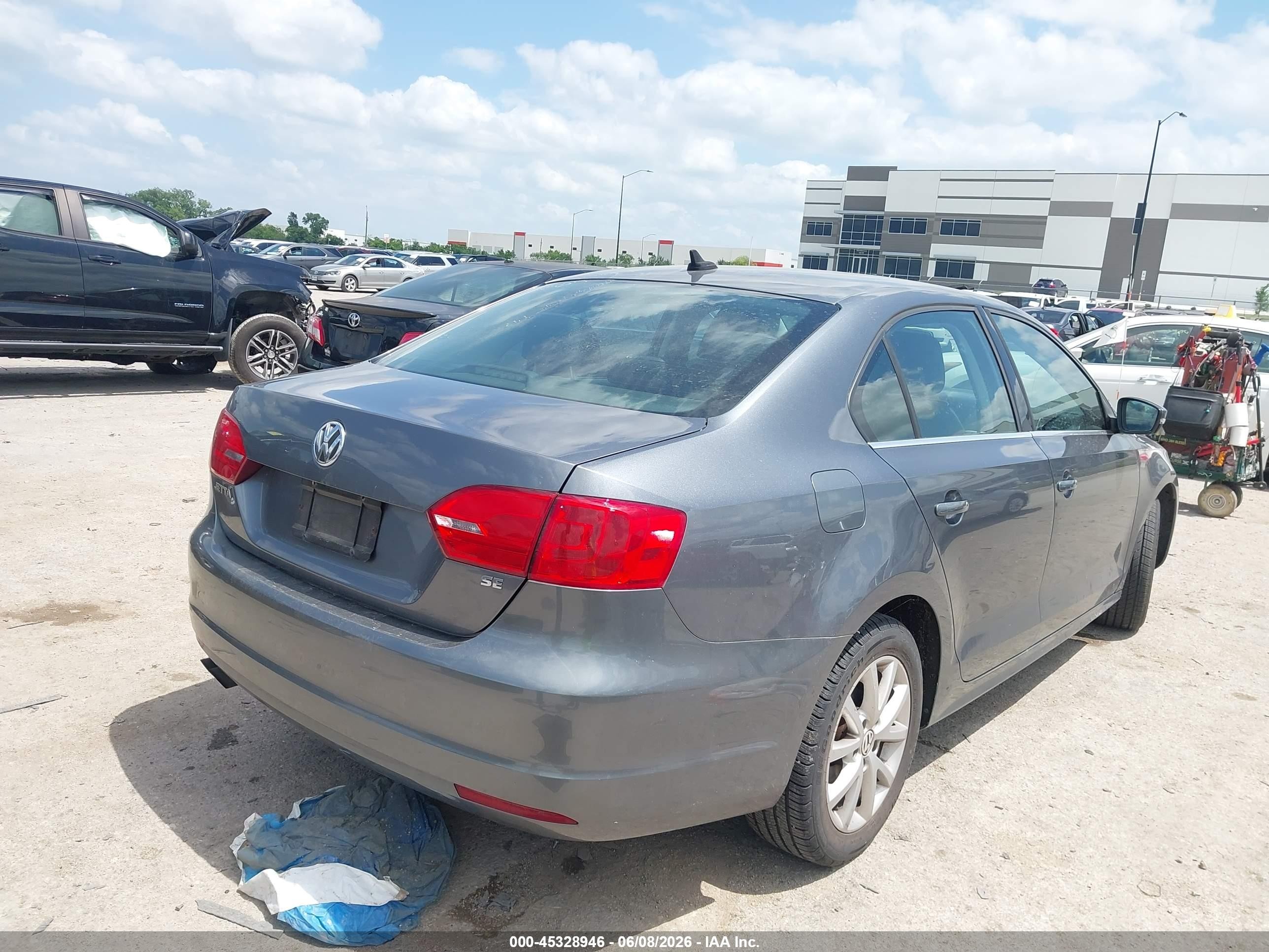 2014 Volkswagen Jetta 1.8t Se Brown vin: 3VWD17AJXEM227745