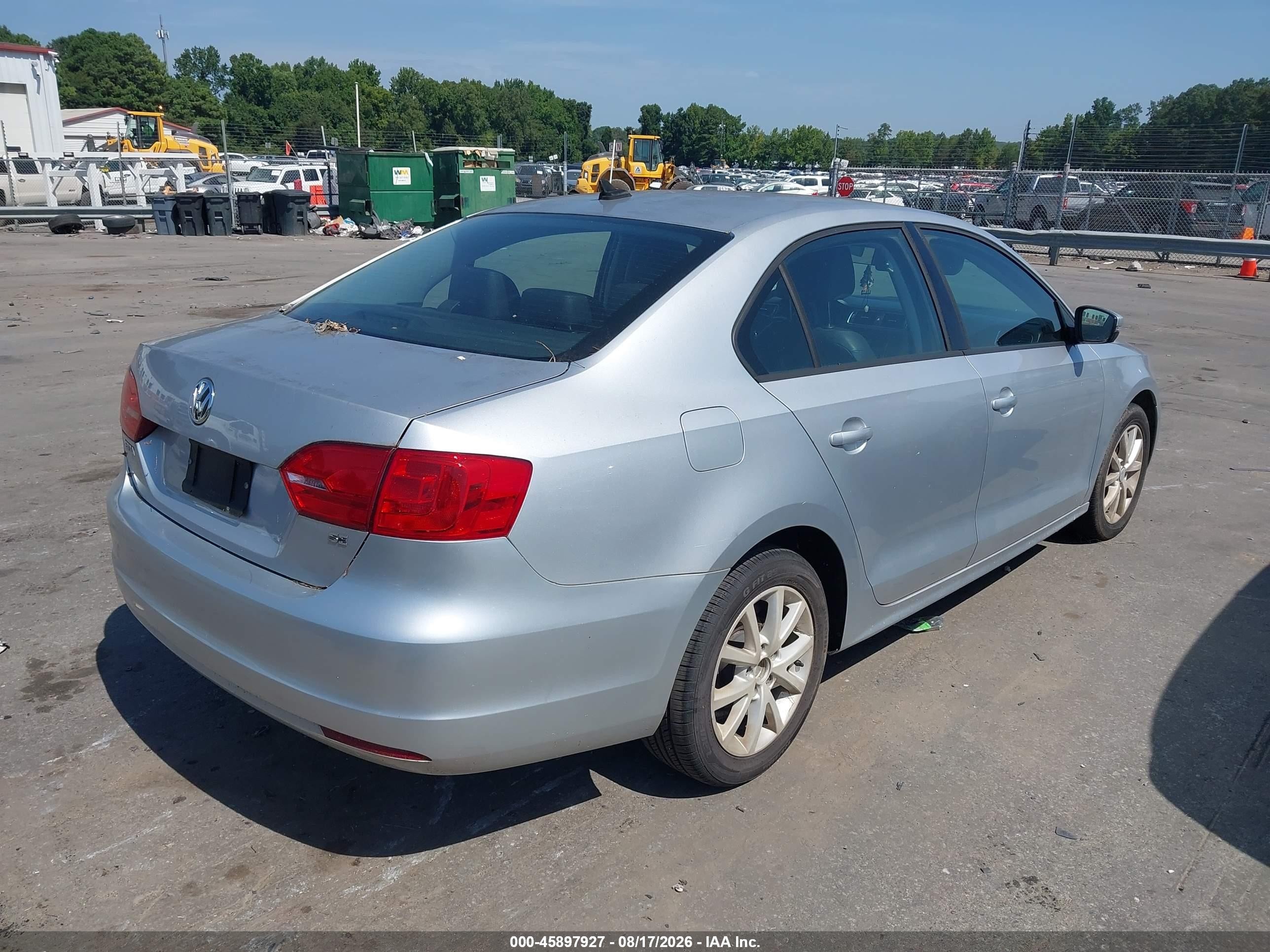 2014 Volkswagen Jetta 1.8t Se Серебряный vin: 3VWD17AJXEM243735