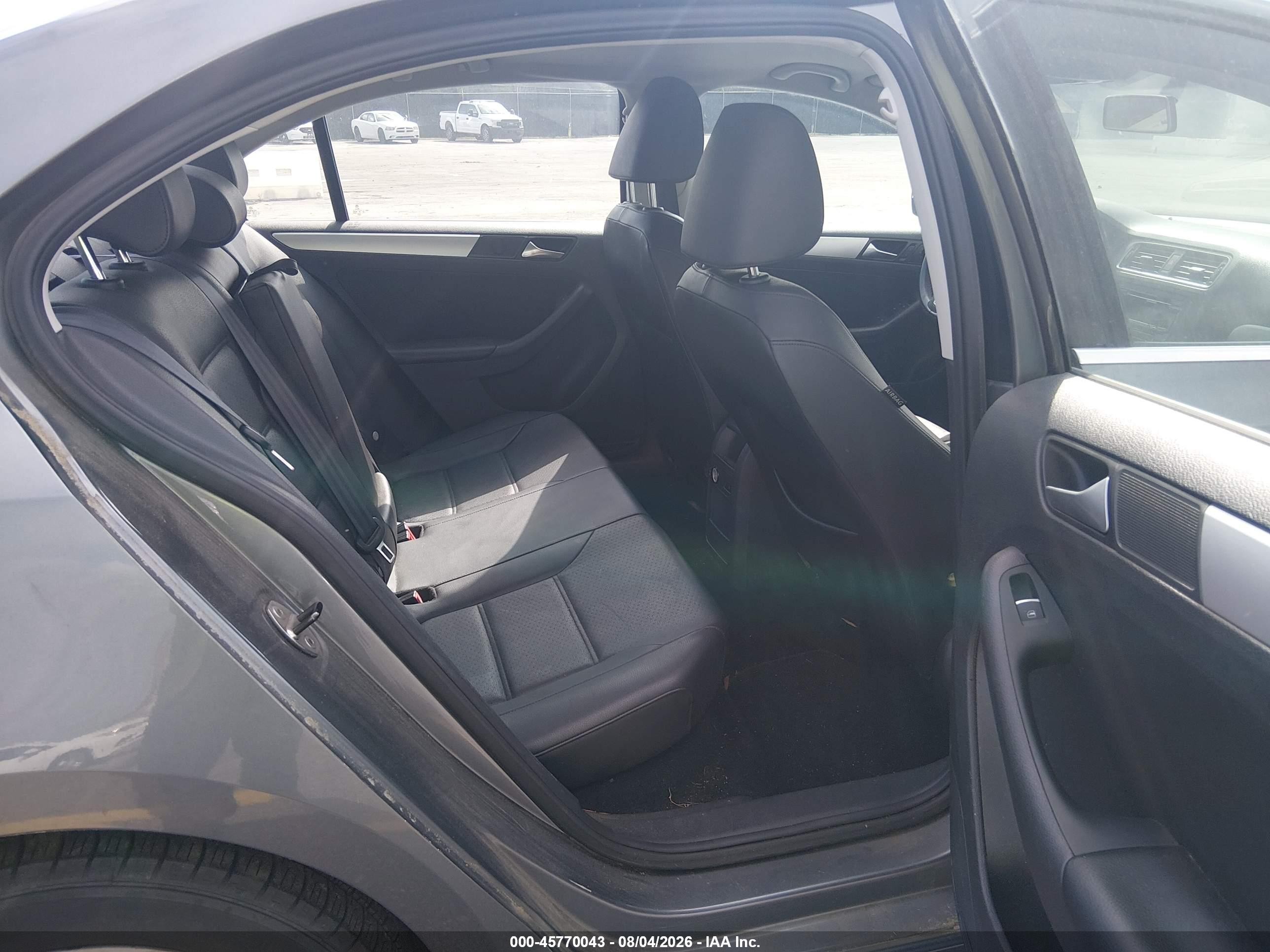 2014 Volkswagen Jetta 1.8t Se Gray vin: 3VWD17AJXEM293597
