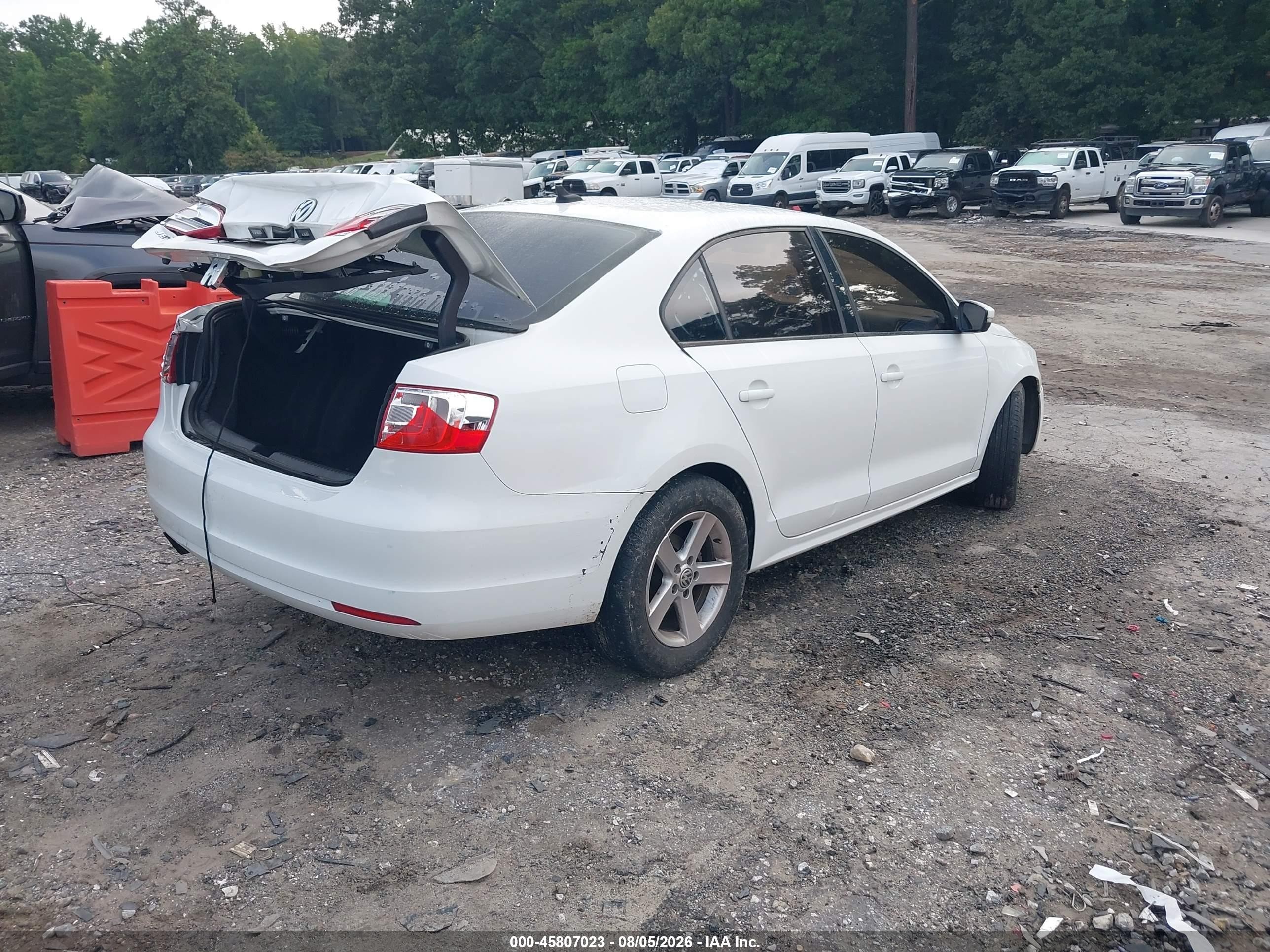 2014 Volkswagen Jetta 1.8t Se White vin: 3VWD17AJXEM305019