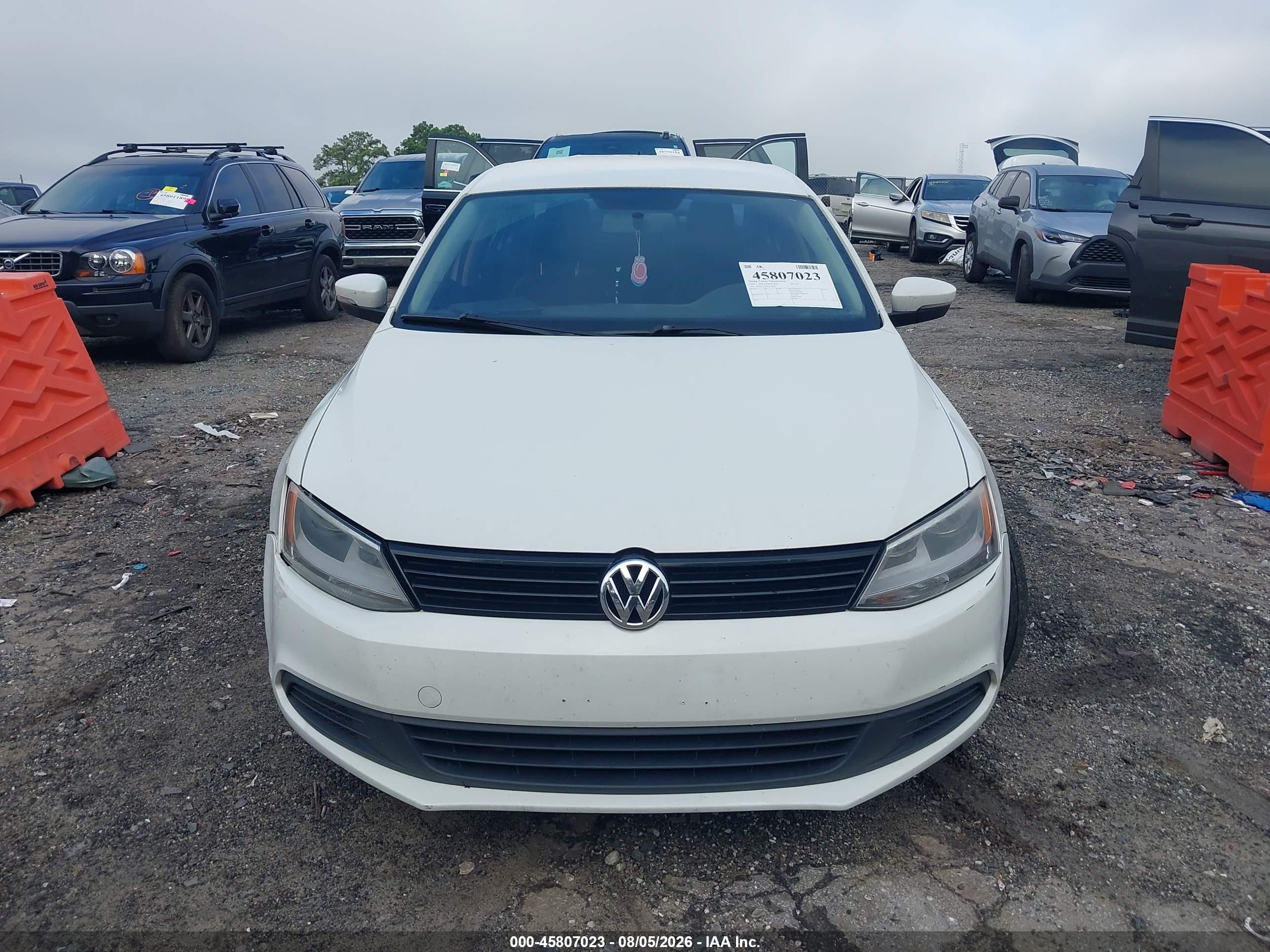 2014 Volkswagen Jetta 1.8t Se White vin: 3VWD17AJXEM305019