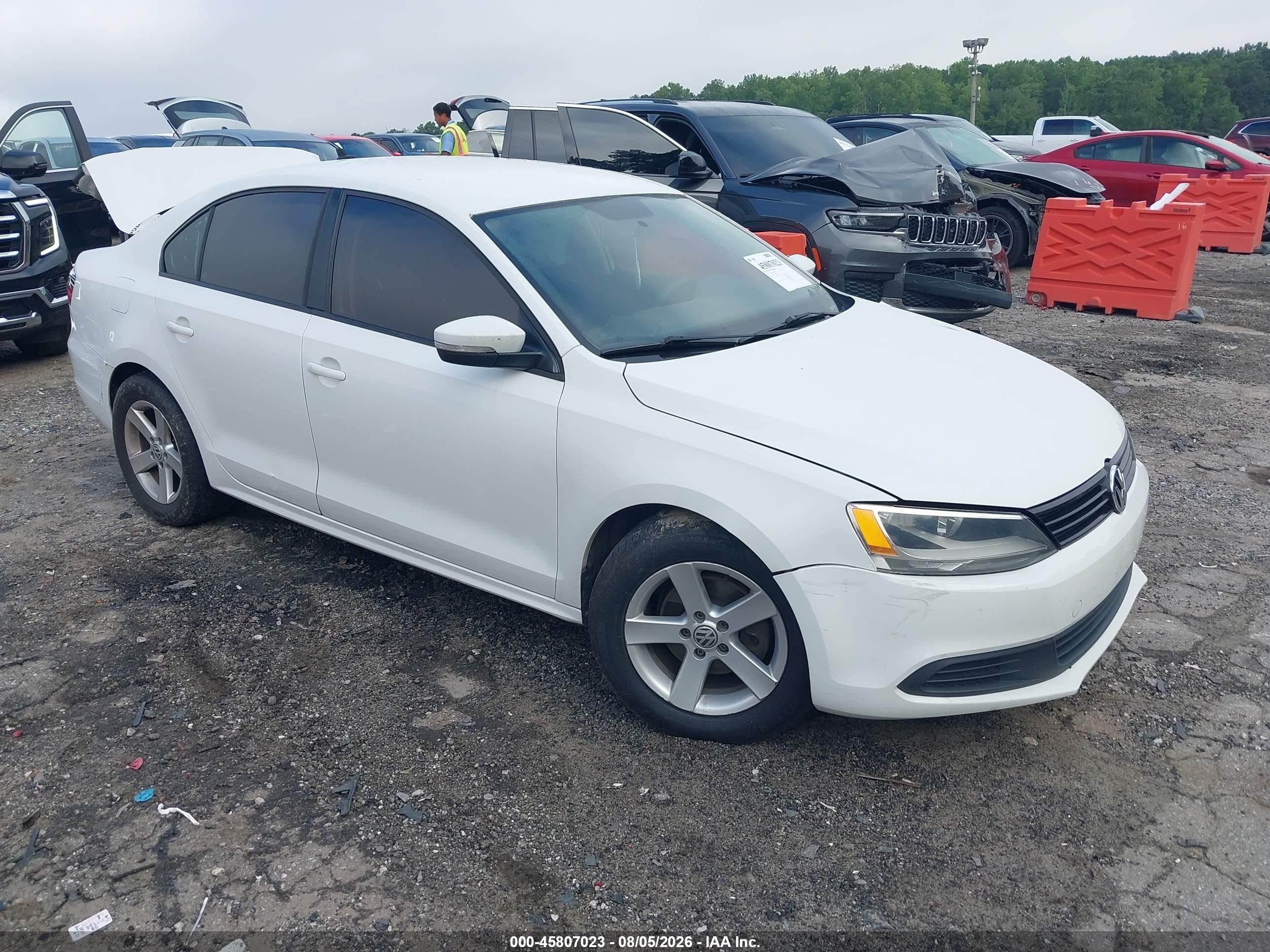 2014 Volkswagen Jetta 1.8t Se White vin: 3VWD17AJXEM305019