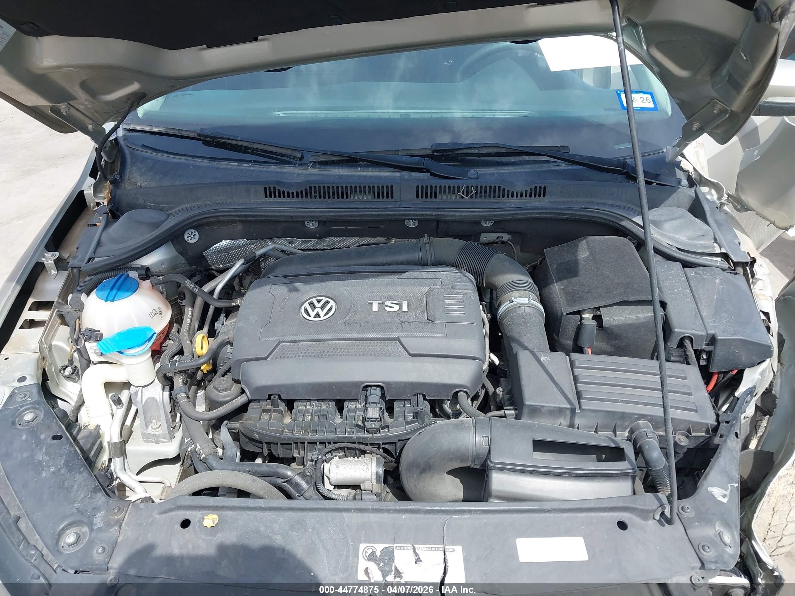 2014 Volkswagen Jetta 1.8t Se Gold vin: 3VWD17AJXEM314626