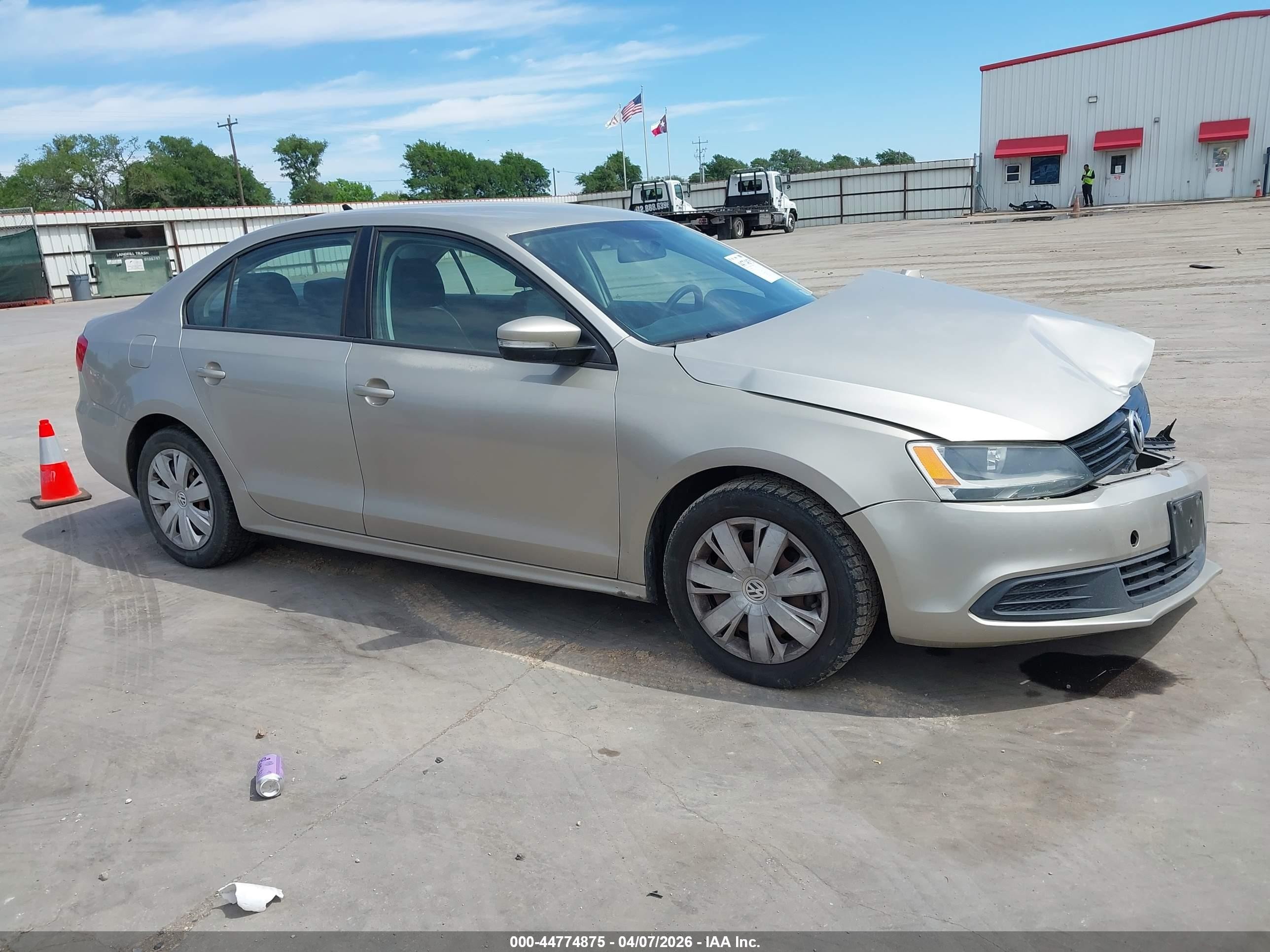 2014 Volkswagen Jetta 1.8t Se Gold vin: 3VWD17AJXEM314626