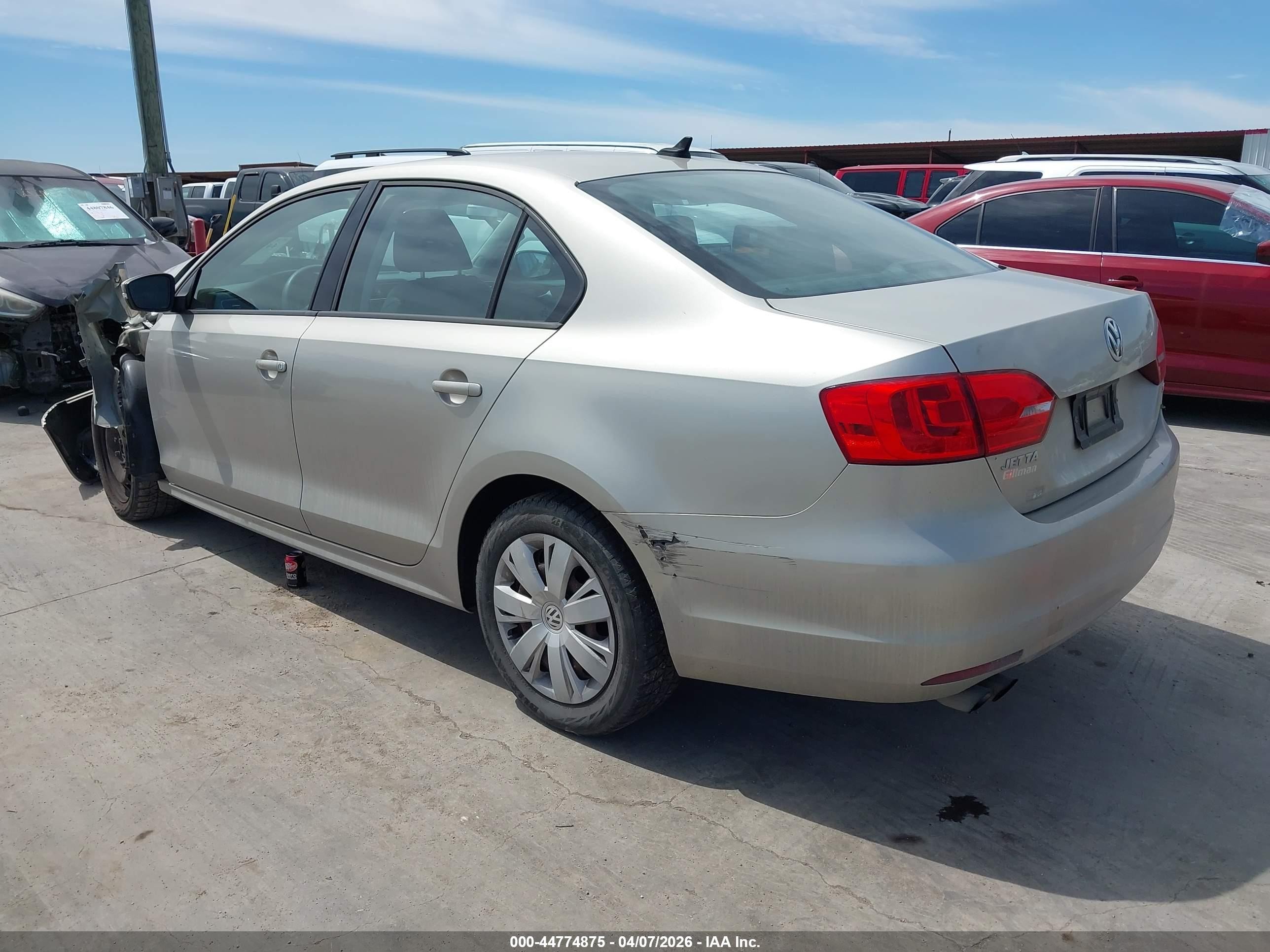 2014 Volkswagen Jetta 1.8t Se Gold vin: 3VWD17AJXEM314626