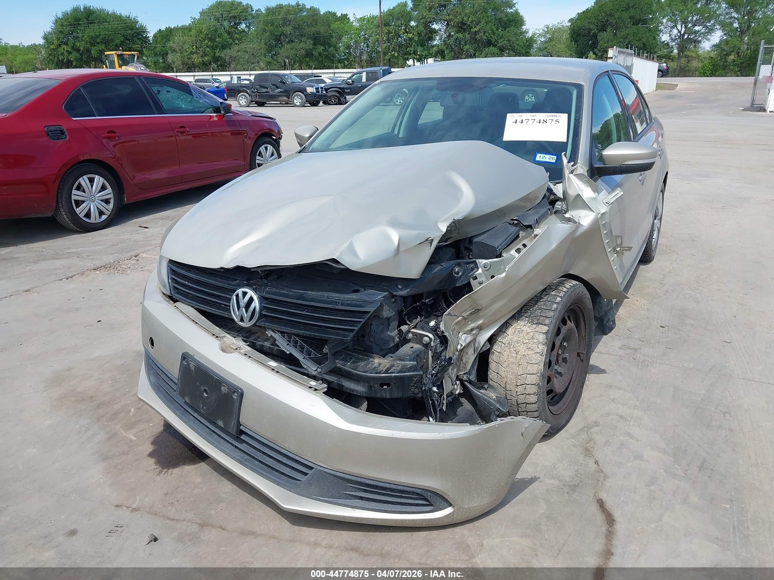 2014 Volkswagen Jetta 1.8t Se Gold vin: 3VWD17AJXEM314626