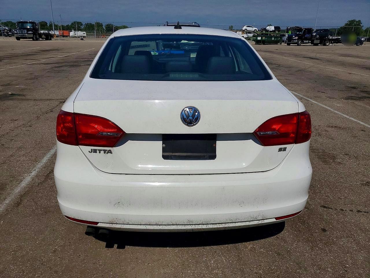 2014 Volkswagen Jetta Se White vin: 3VWD17AJXEM364958
