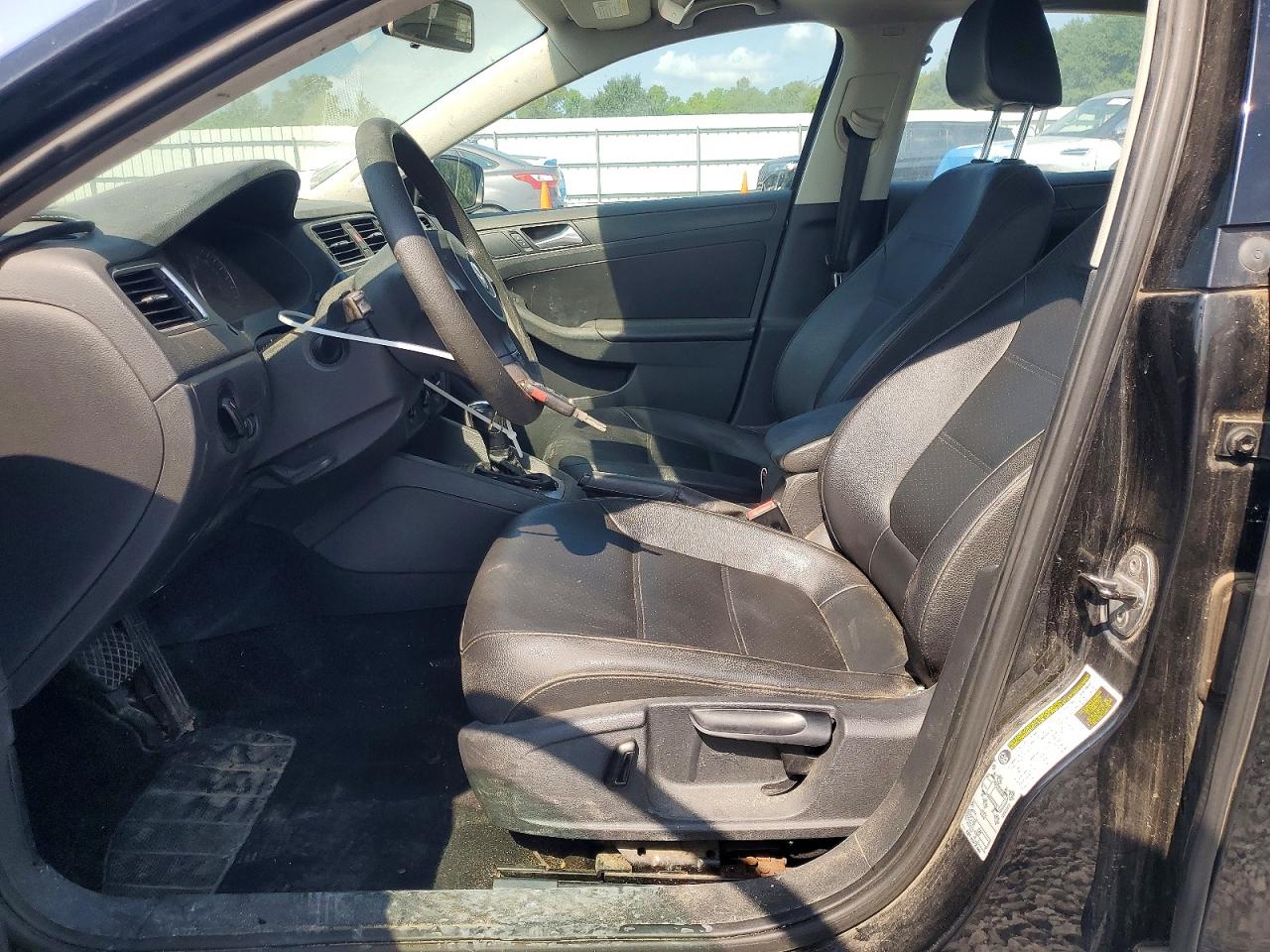 2014 Volkswagen Jetta Se Black vin: 3VWD17AJXEM365463