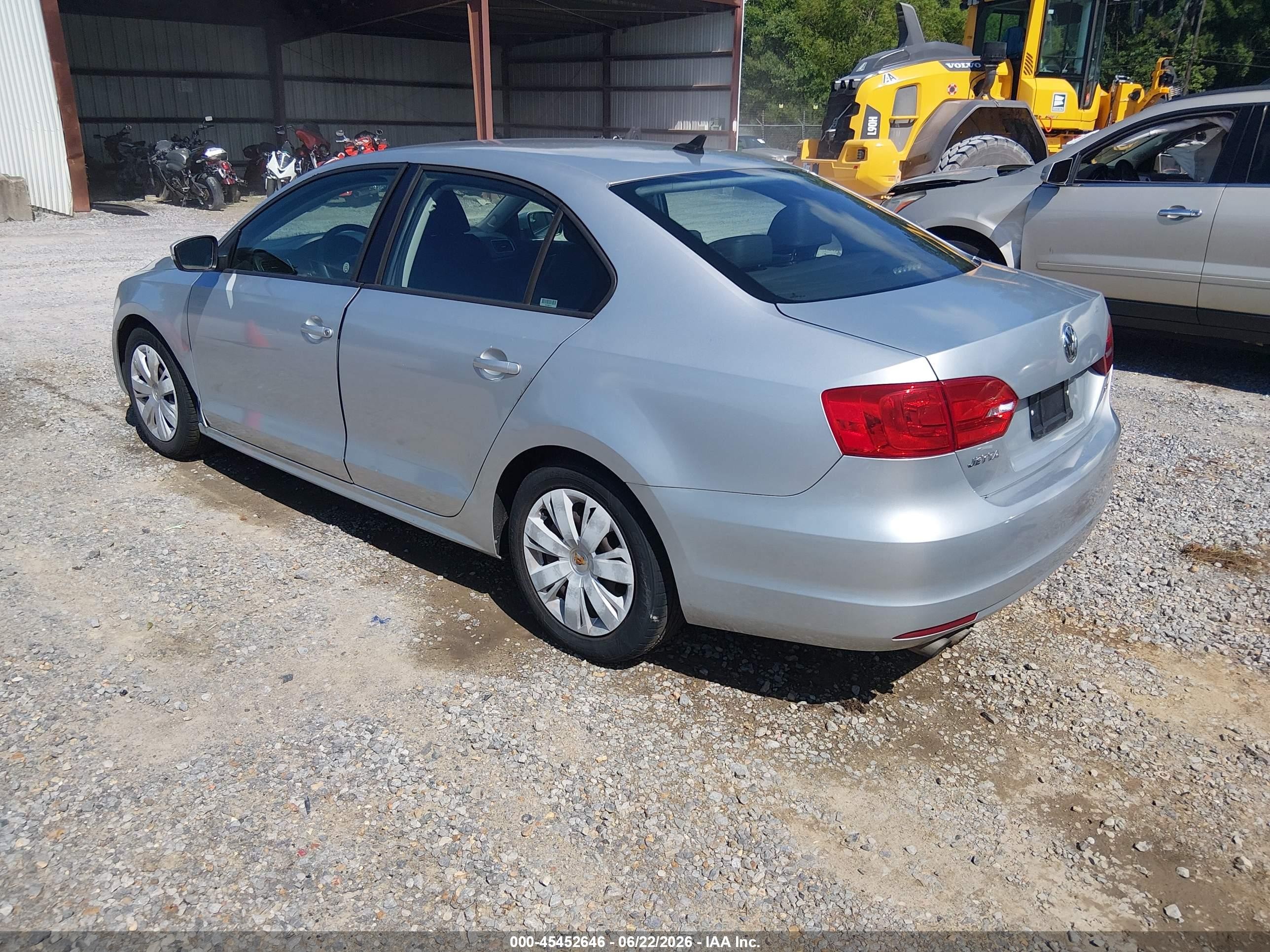 2014 Volkswagen Jetta 1.8t Se Silver vin: 3VWD17AJXEM395739