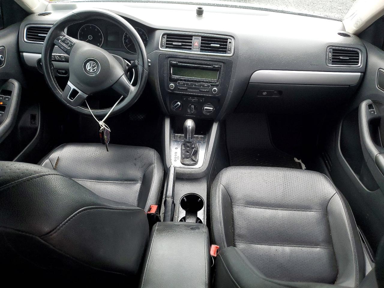 2014 Volkswagen Jetta Se Серебряный vin: 3VWD17AJXEM402432
