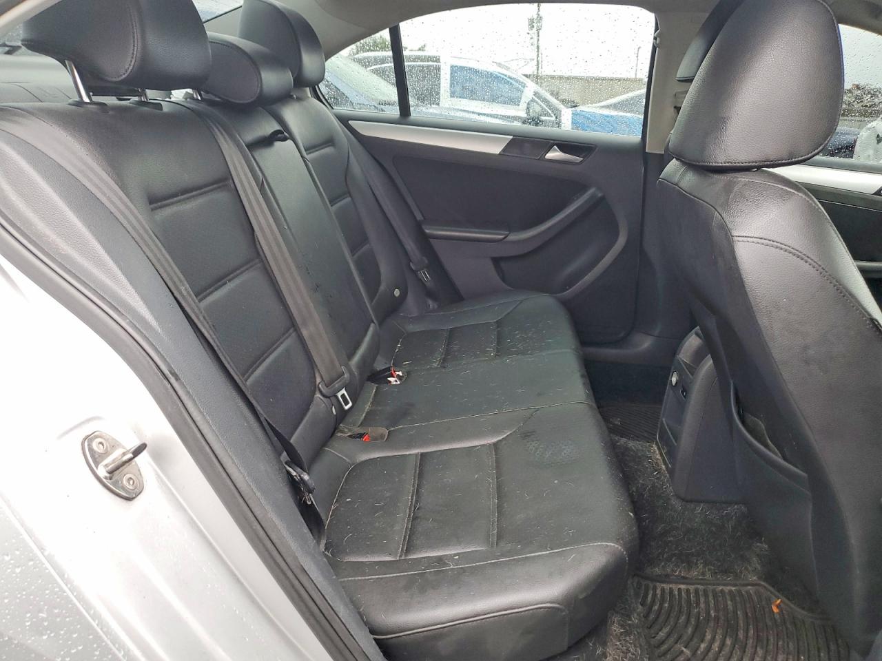 2014 Volkswagen Jetta Se Серебряный vin: 3VWD17AJXEM402432