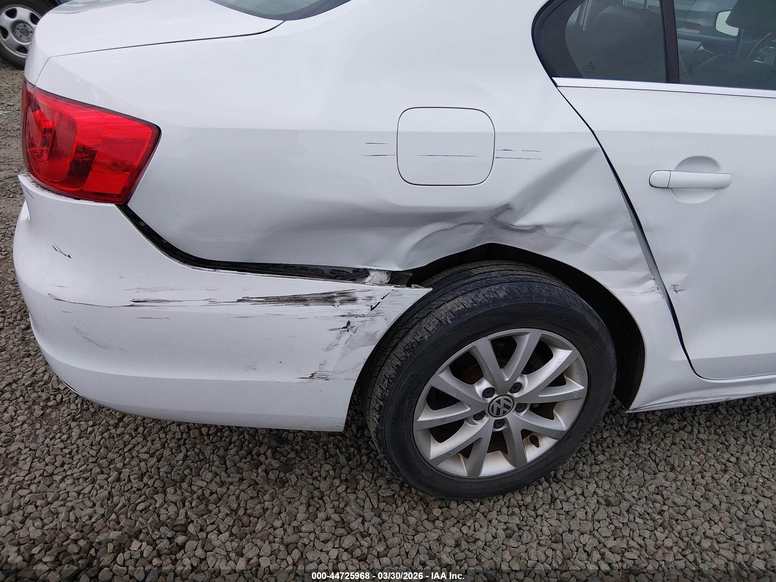 2014 Volkswagen Jetta 1.8t Se White vin: 3VWD17AJXEM417643
