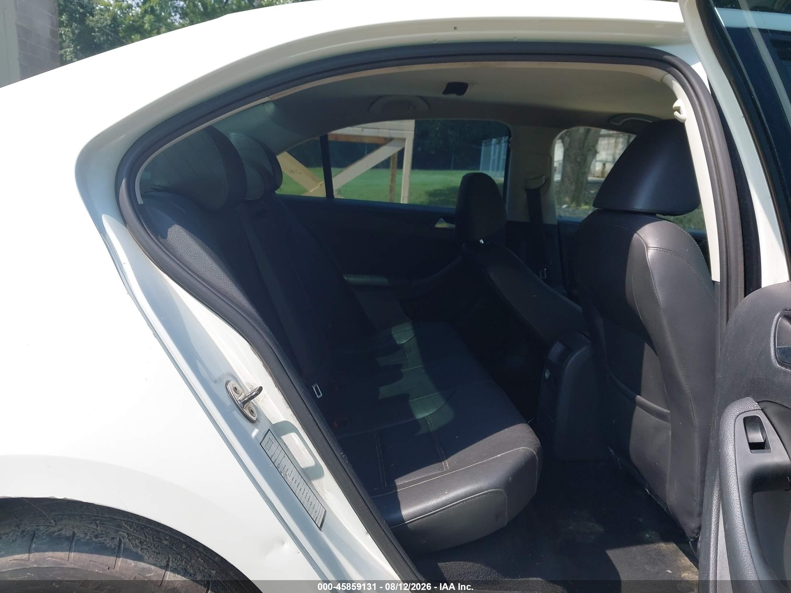2014 Volkswagen Jetta 1.8t Se Белый vin: 3VWD17AJXEM418887